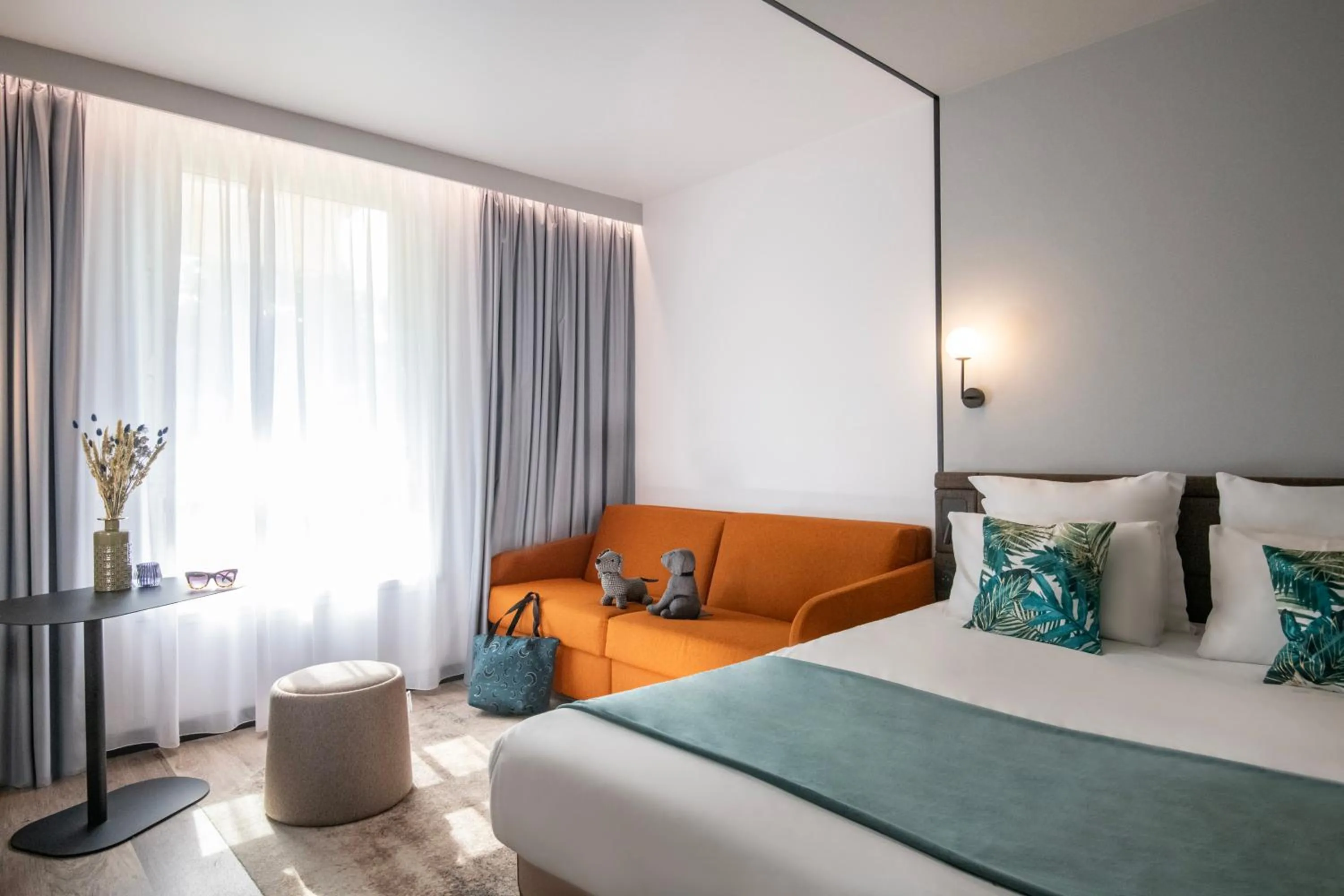 Bedroom, Bed in Novotel Nice Aéroport Cap 3000