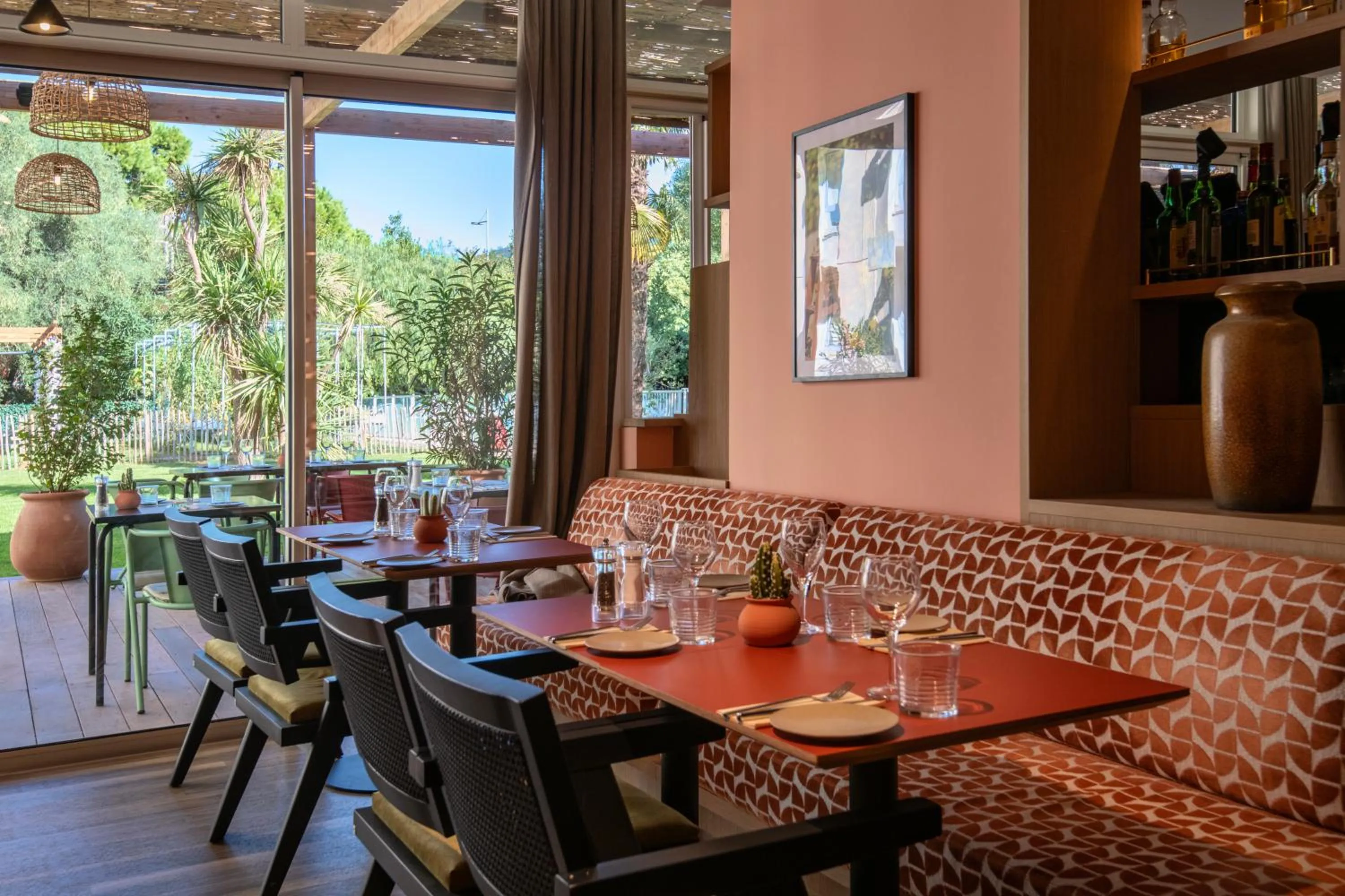 Restaurant/places to eat in Novotel Nice Aéroport Cap 3000