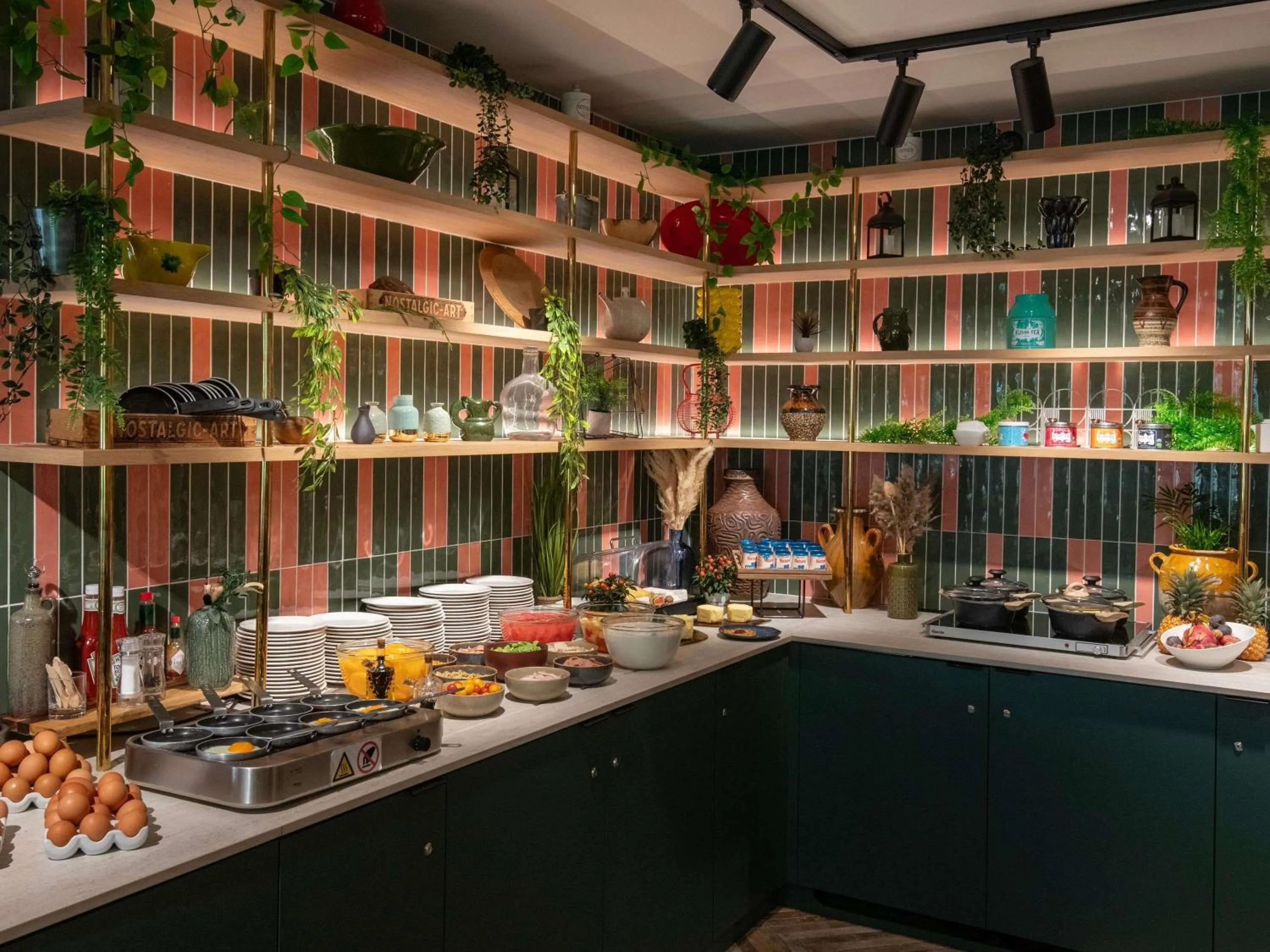 Restaurant/places to eat in Novotel Nice Aéroport Cap 3000