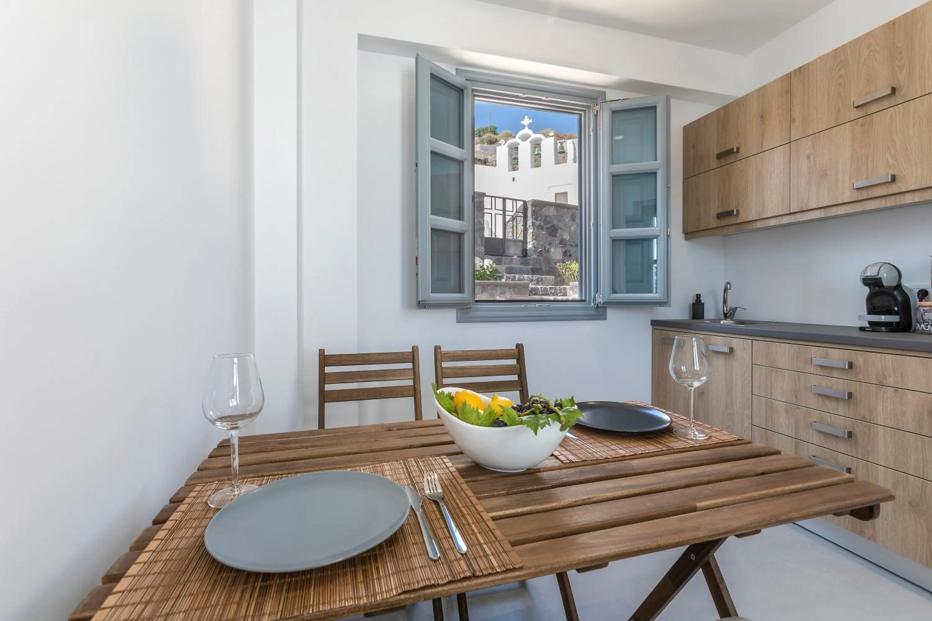 BlackStone Luxury Suites