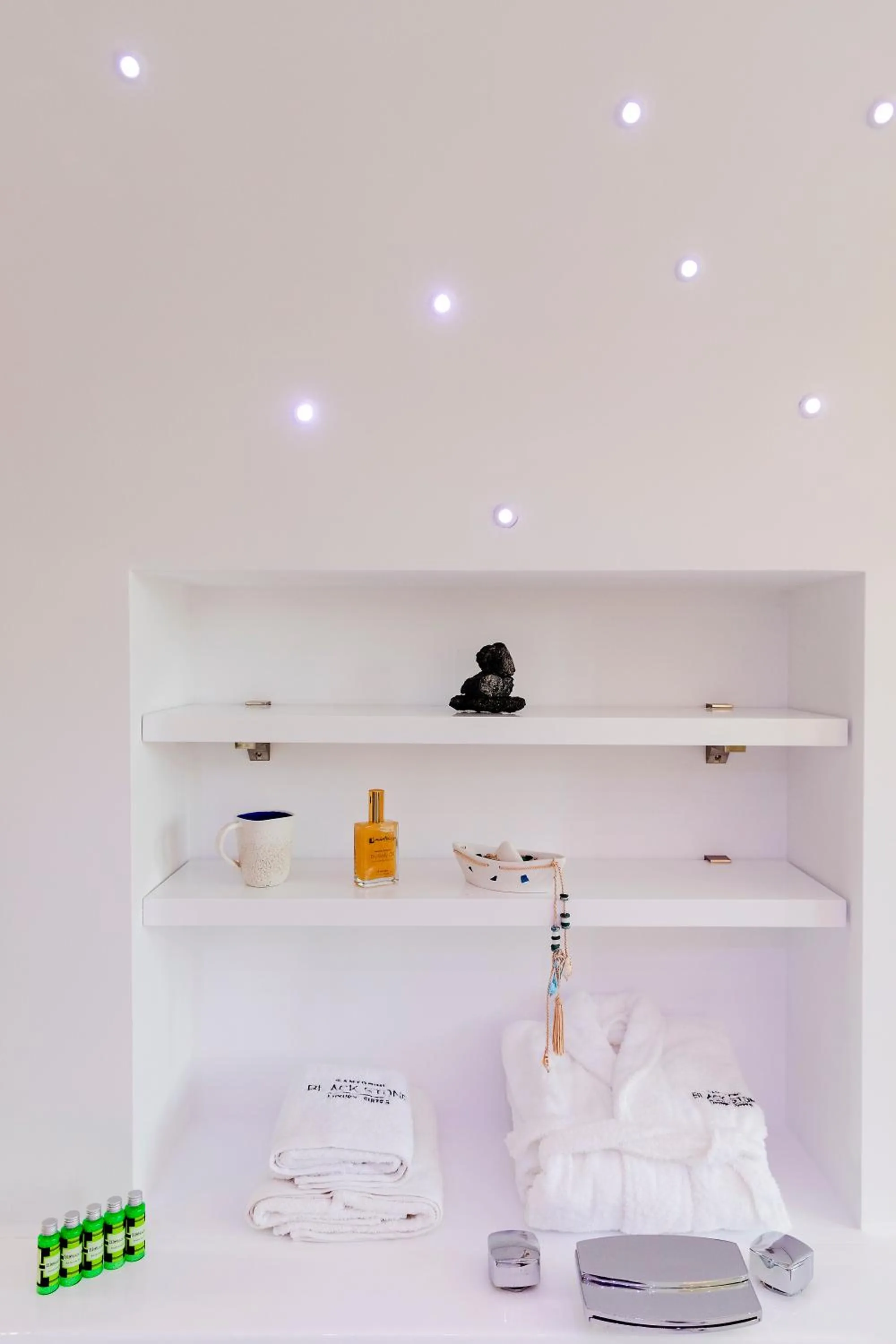 BlackStone Luxury Suites