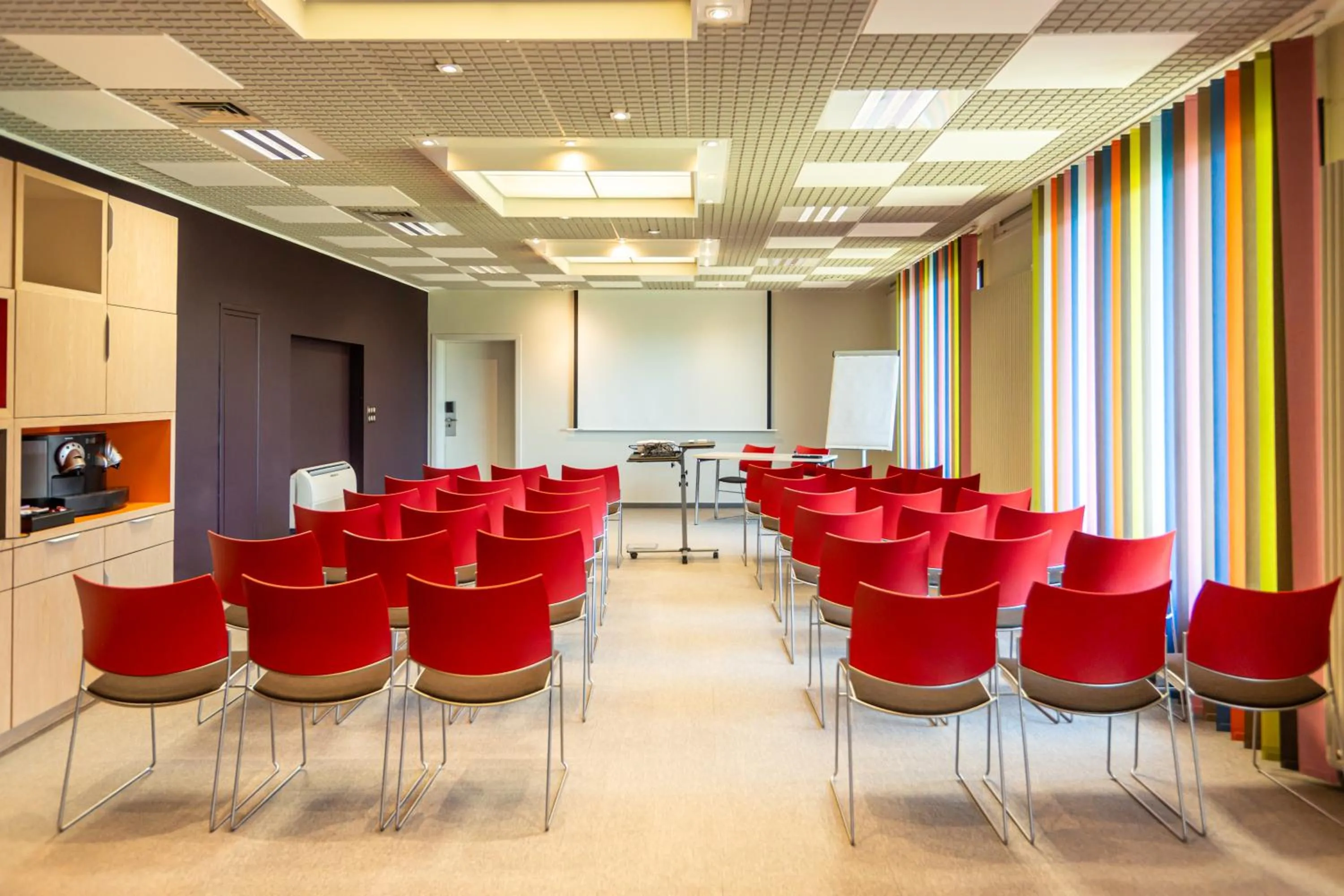 Living room in Ibis Styles Colmar Nord