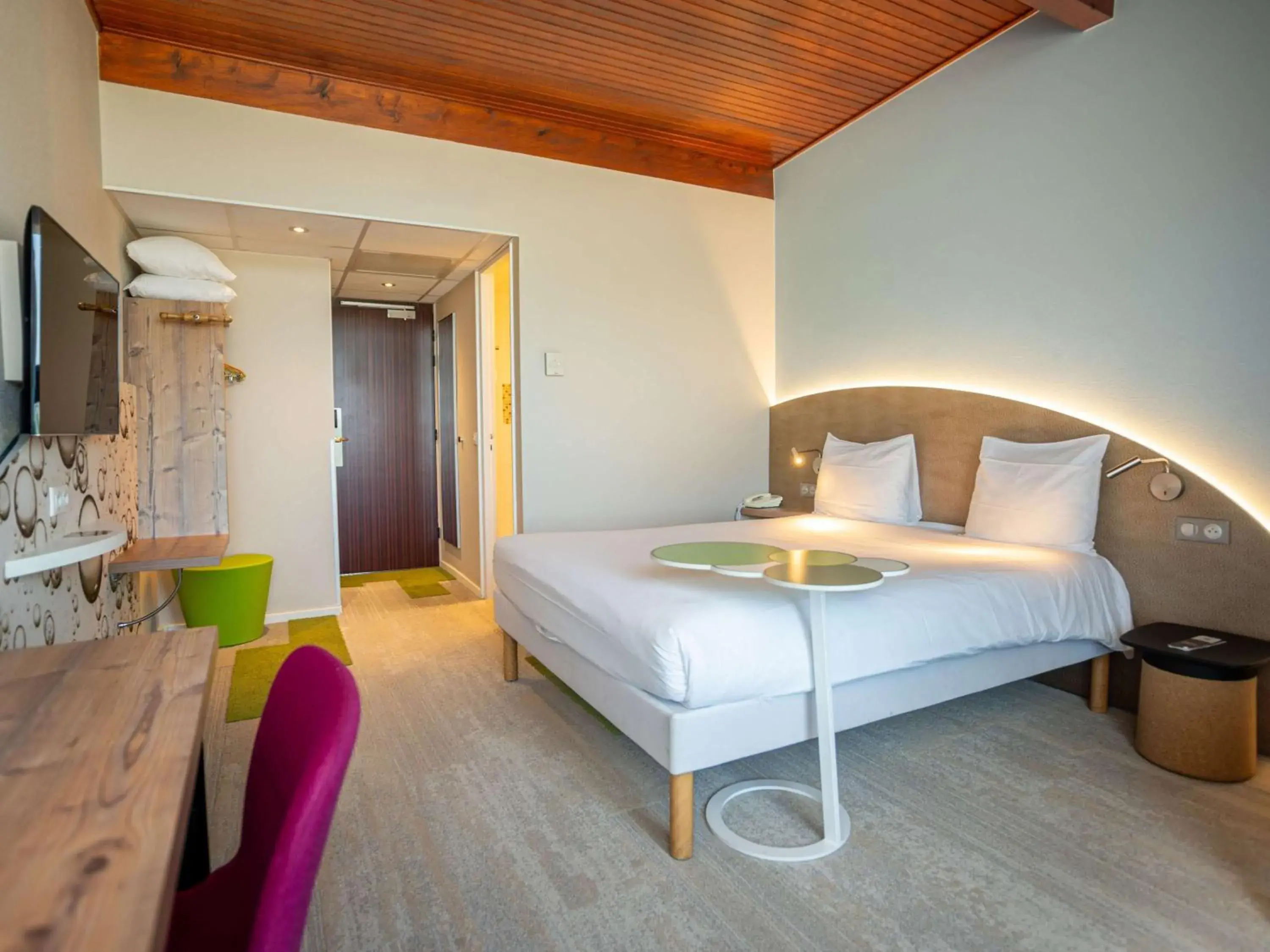 Bedroom, Bed in Ibis Styles Colmar Nord Bedroom, Bed in Ibis Styles Colmar Nord