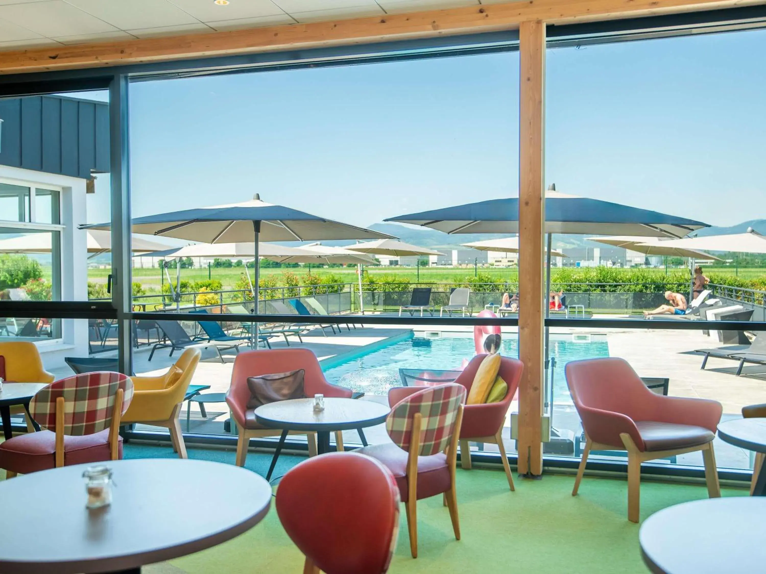 Lounge or bar in Ibis Styles Colmar Nord Lounge or bar in Ibis Styles Colmar Nord