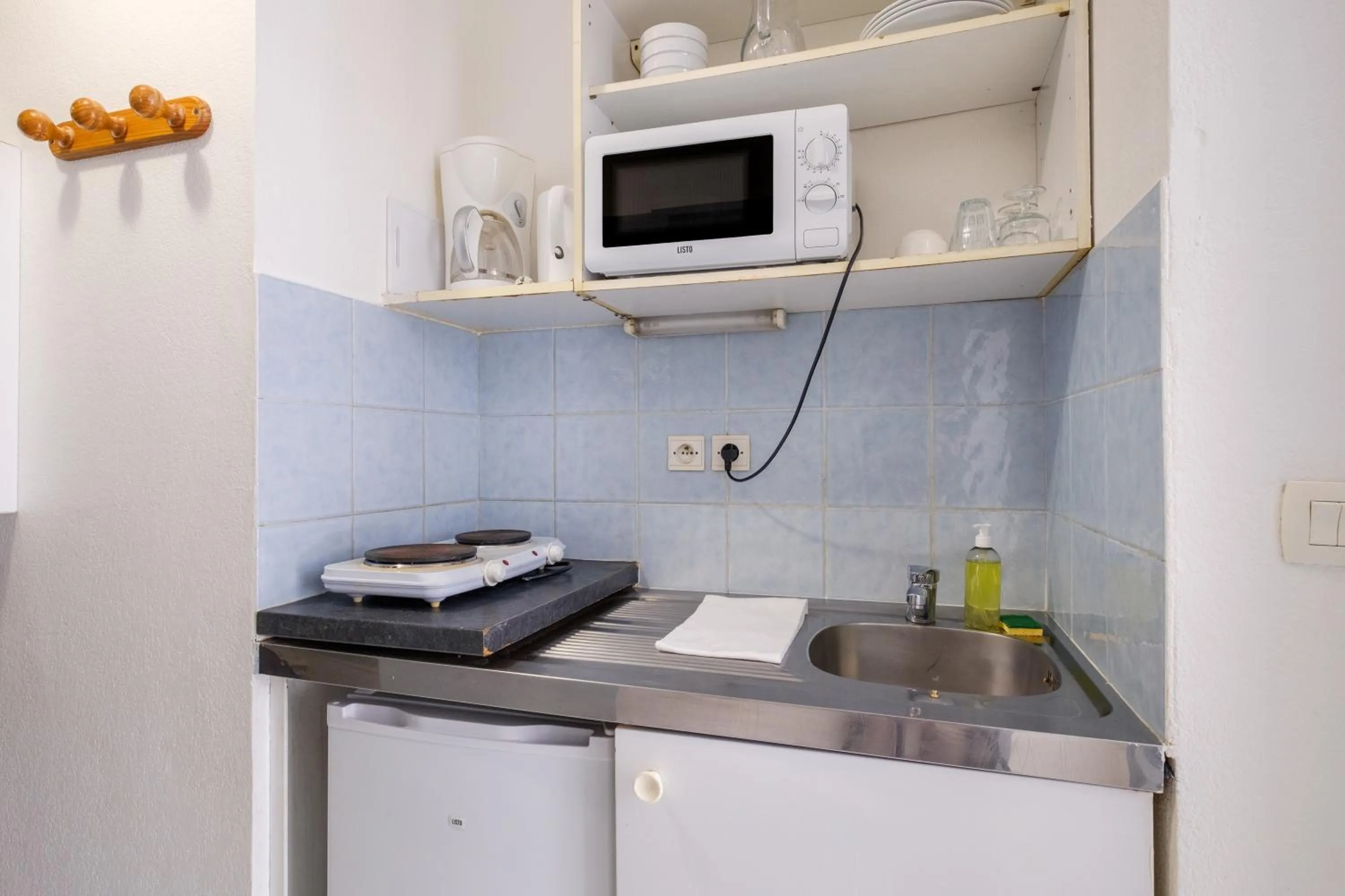 Kitchen or kitchenette in Residhotel Cannes Festival