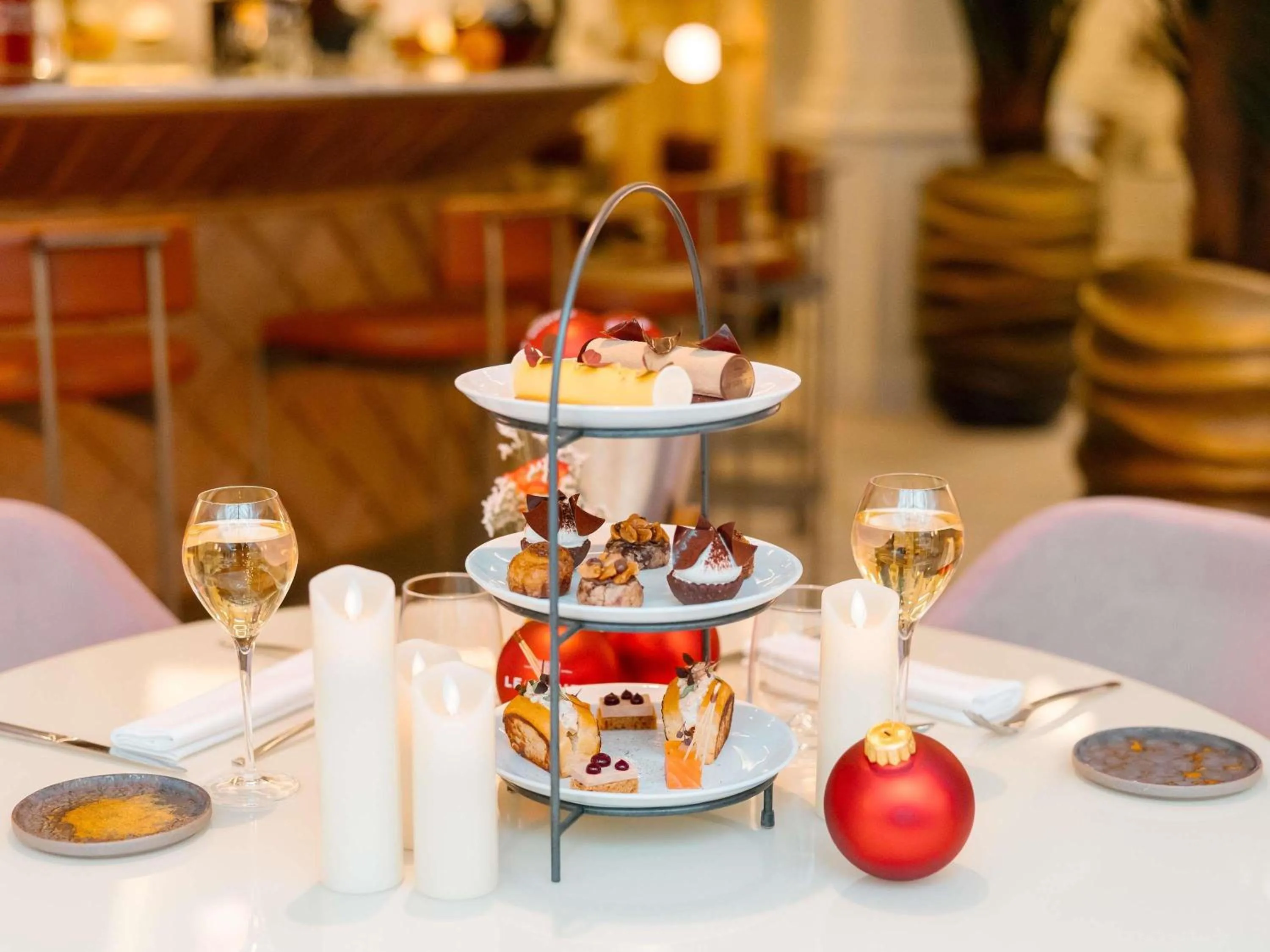 Restaurant/places to eat in Sofitel Le Scribe Paris Opera