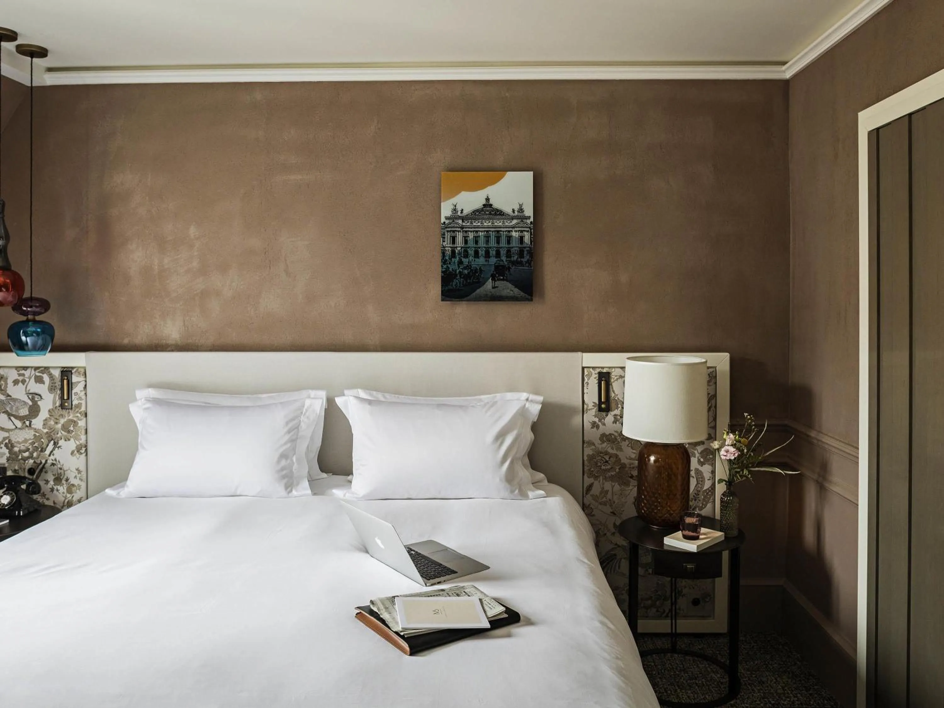 Bedroom, Bed in Sofitel Le Scribe Paris Opera