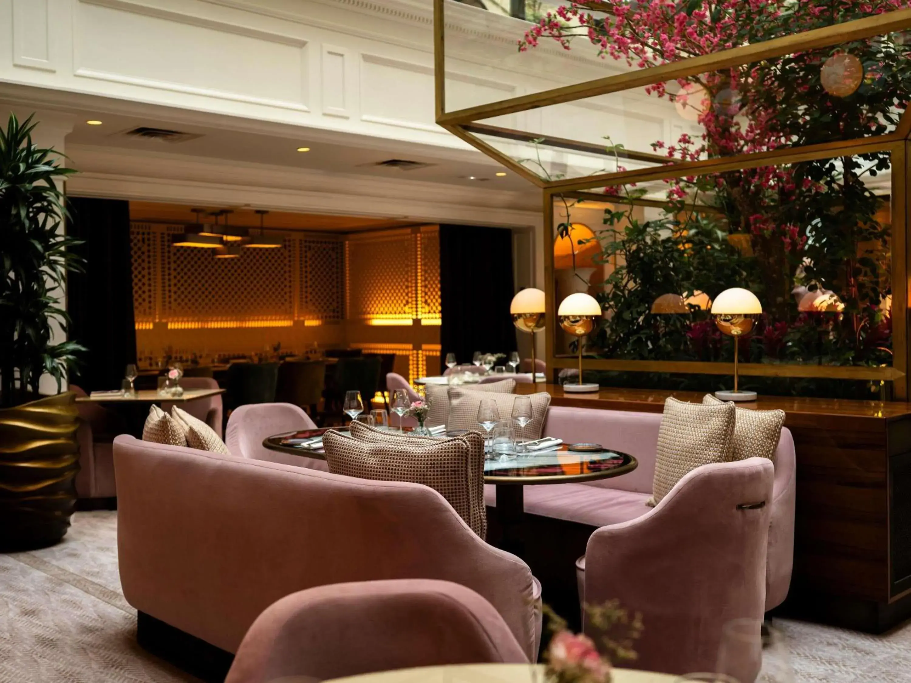 Restaurant/places to eat in Sofitel Le Scribe Paris Opera Restaurant/places to eat in Sofitel Le Scribe Paris Opera