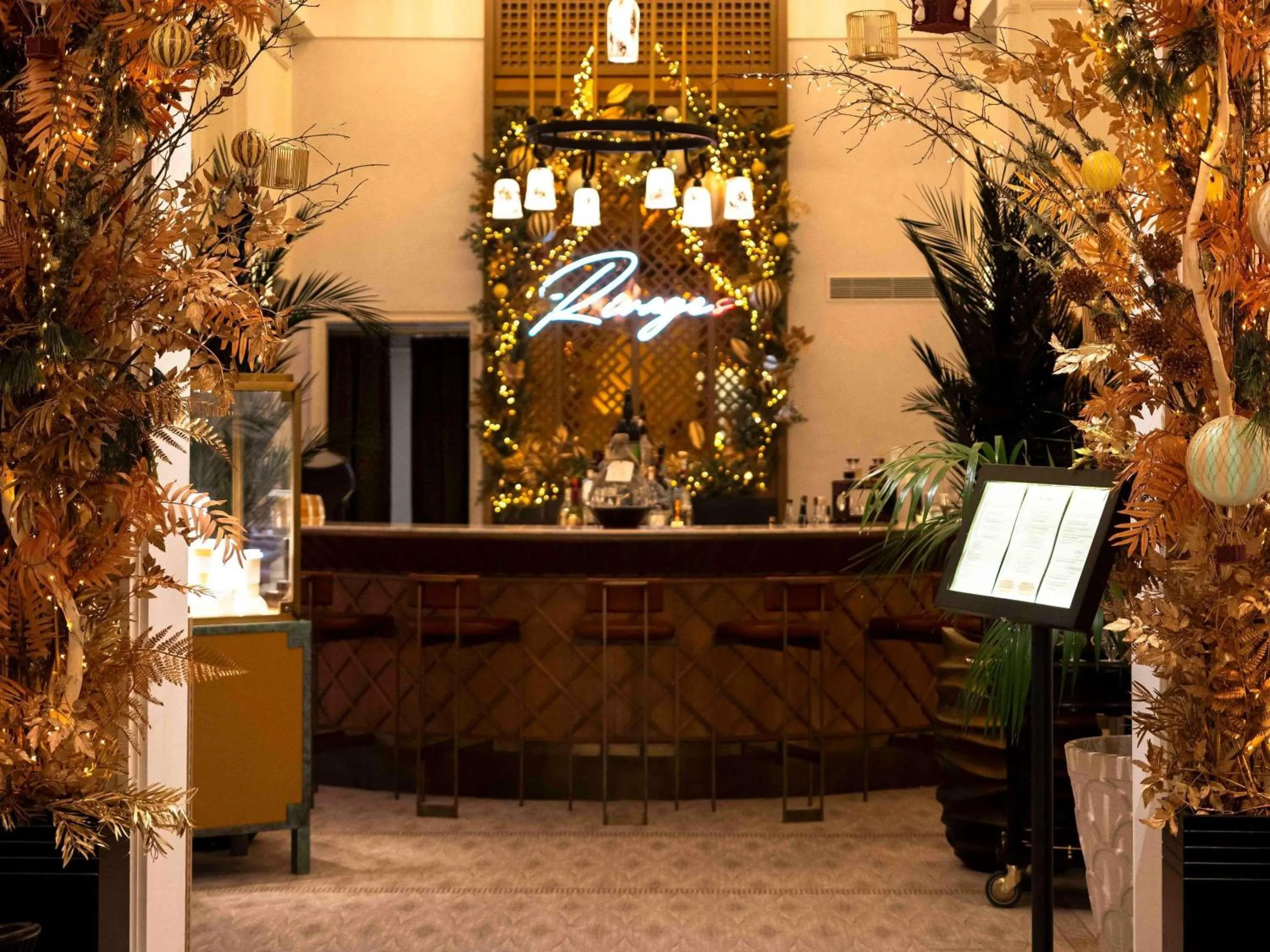 Restaurant/places to eat in Sofitel Le Scribe Paris Opera