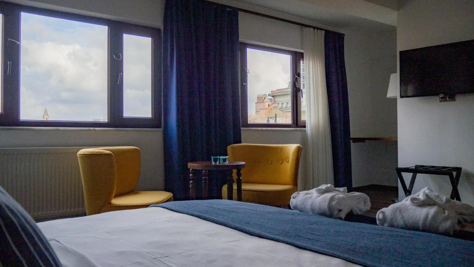 Bed in Fuego Design Suites