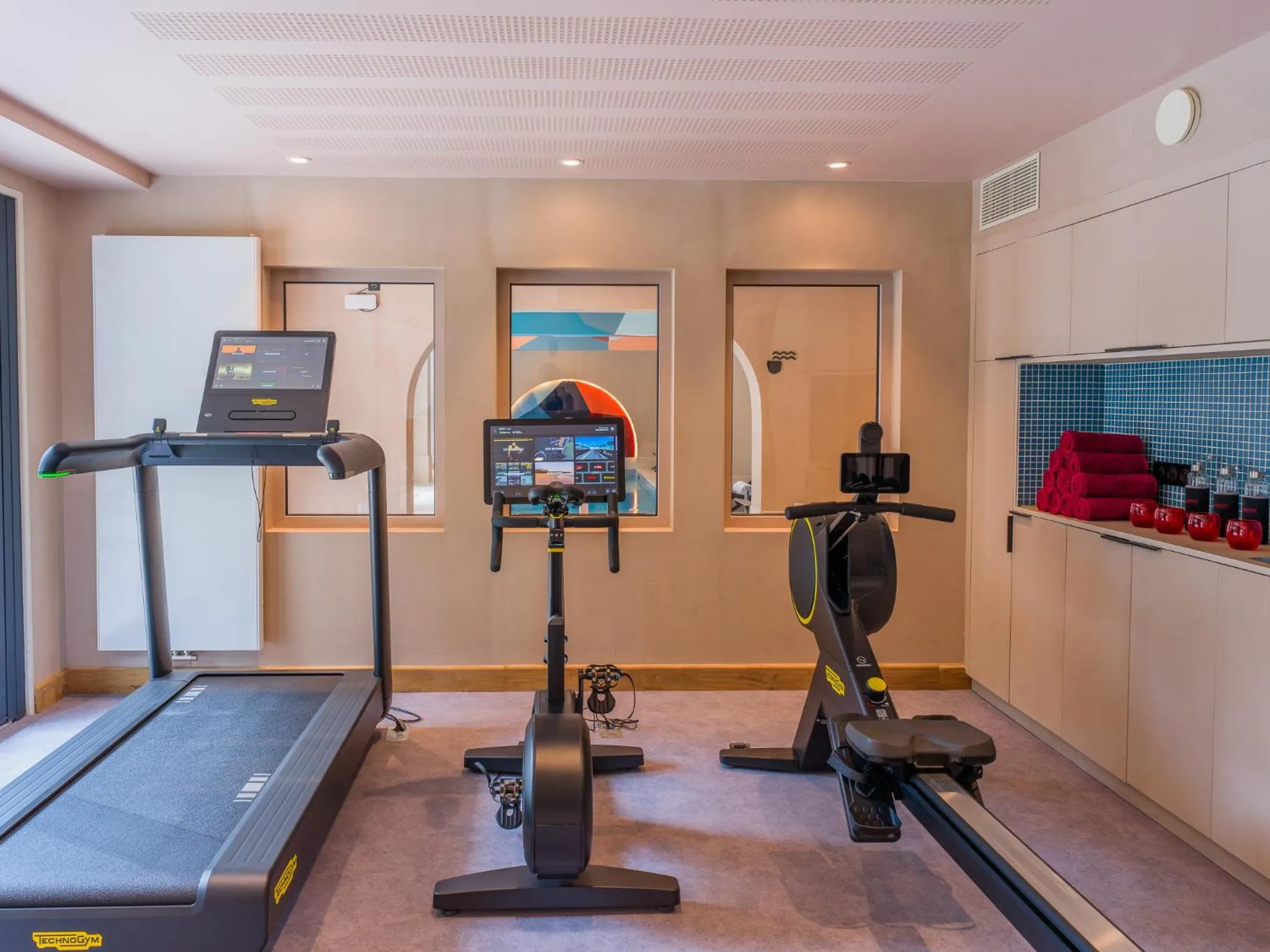 Fitness centre/facilities in Chalet Hôtel Le Prieuré & Spa