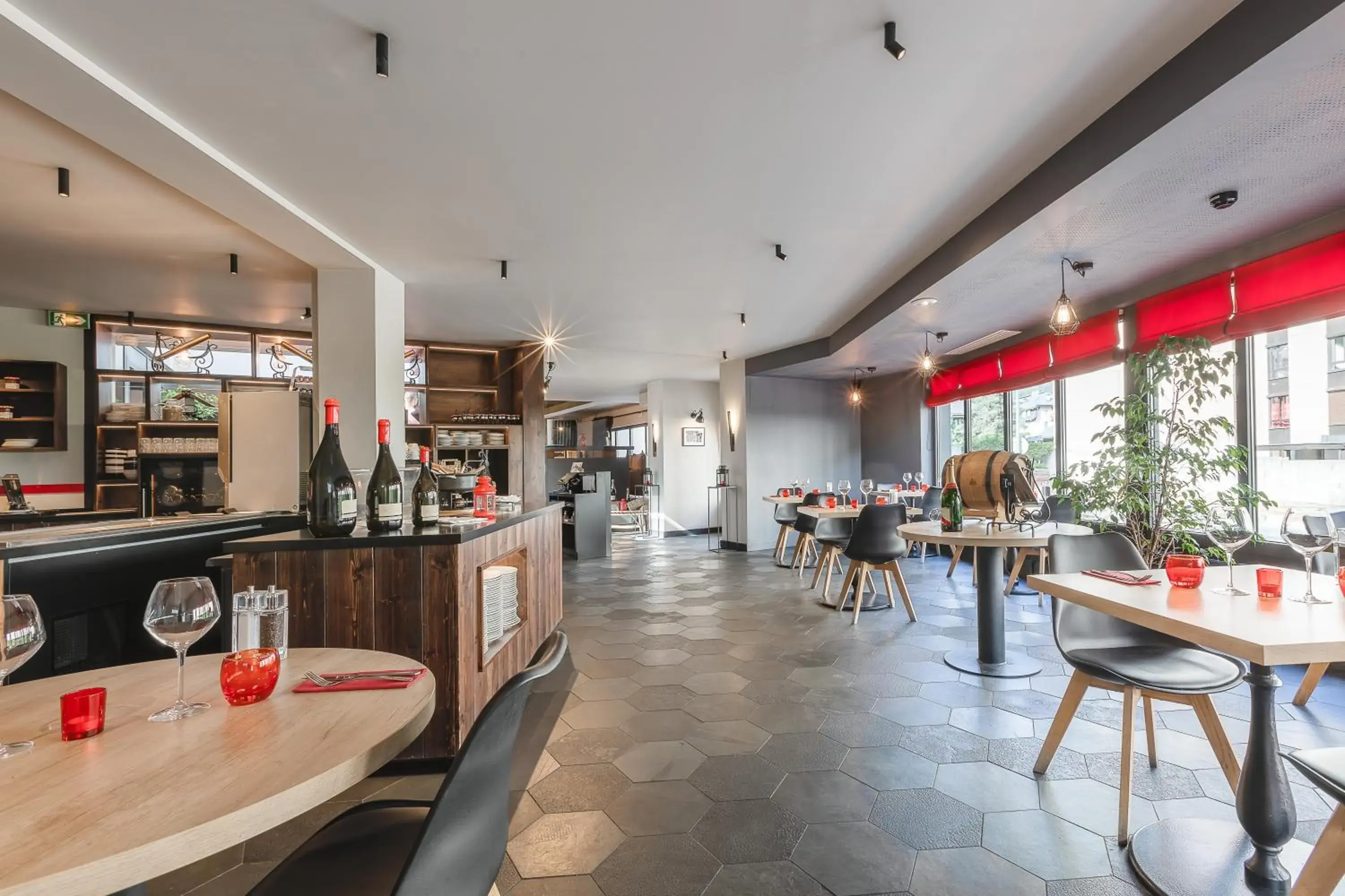 Restaurant/places to eat in Chalet Hôtel Le Prieuré & Spa Restaurant/places to eat in Chalet Hôtel Le Prieuré & Spa