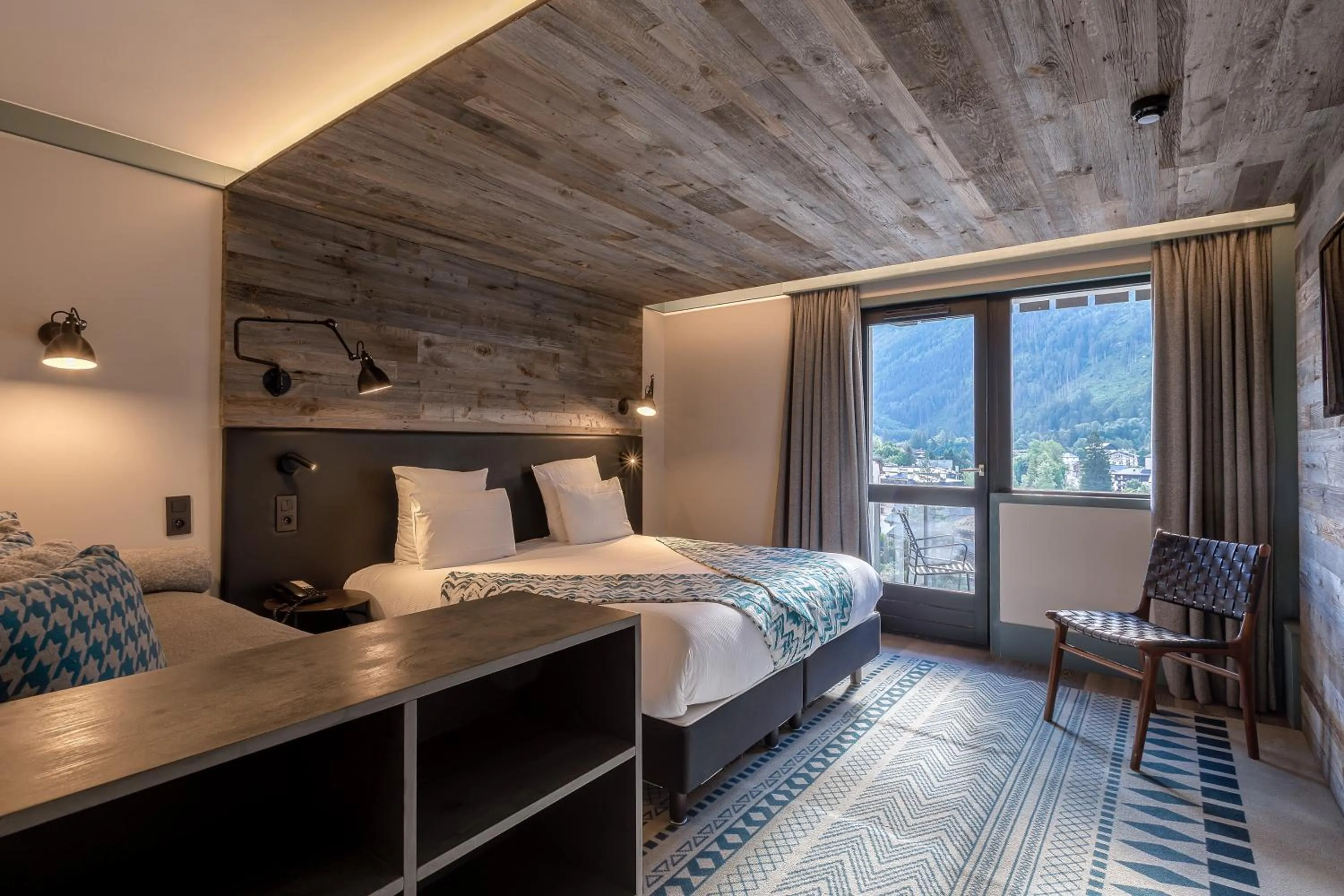 Bedroom, Bed in Chalet Hôtel Le Prieuré & Spa