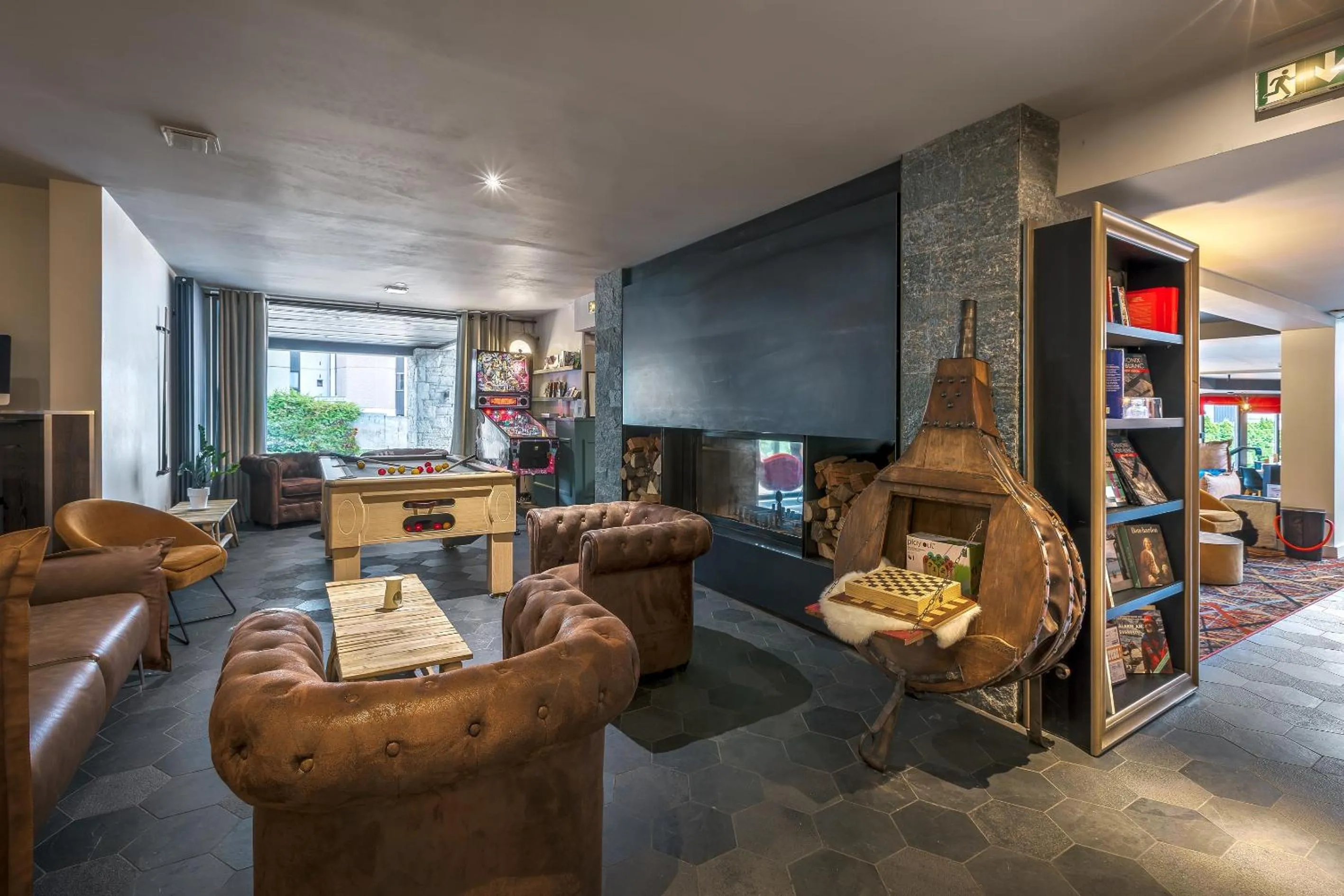 Living room in Chalet Hôtel Le Prieuré & Spa