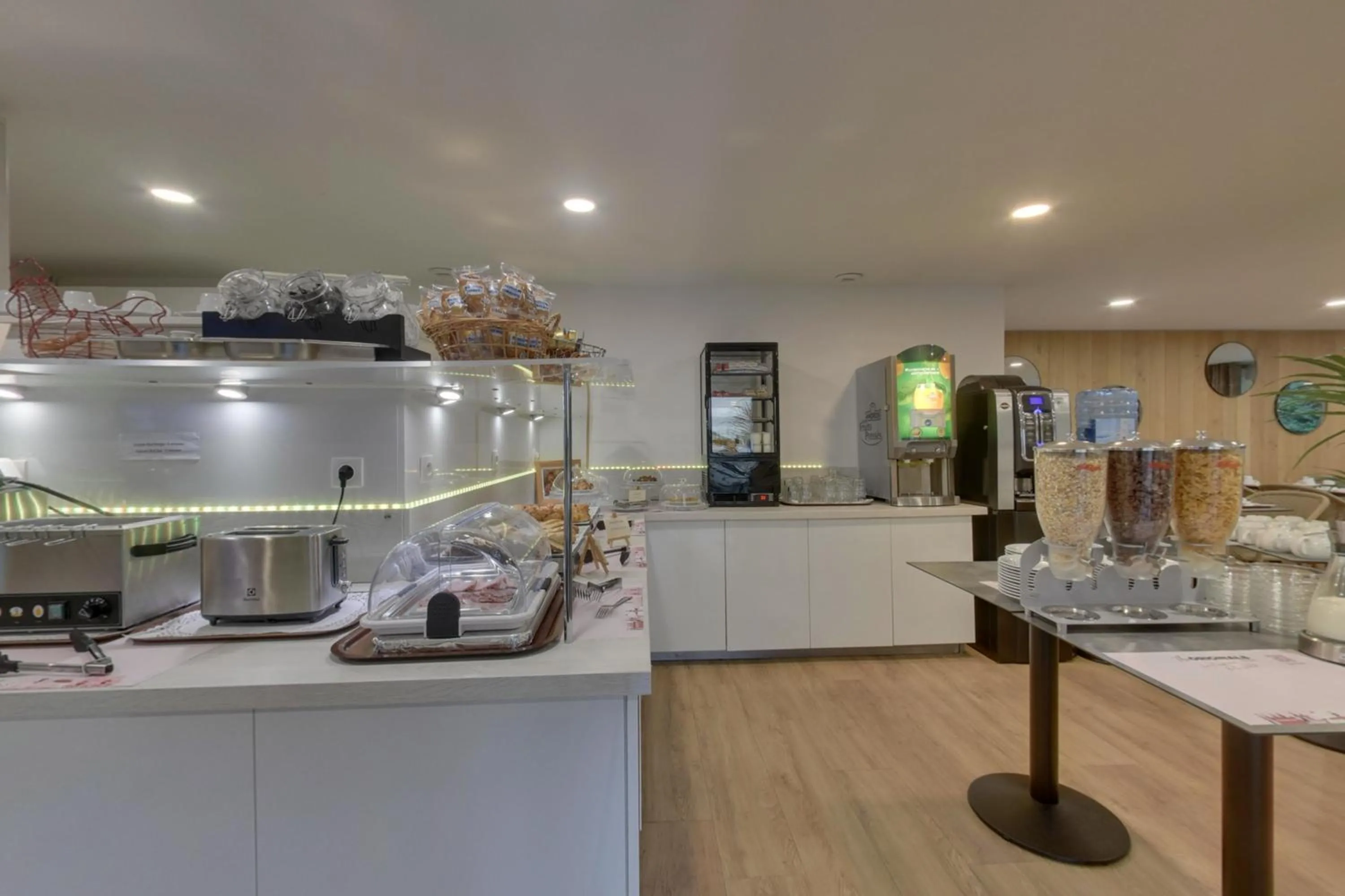 Buffet breakfast in Hotel The Originals Bernay Acropole