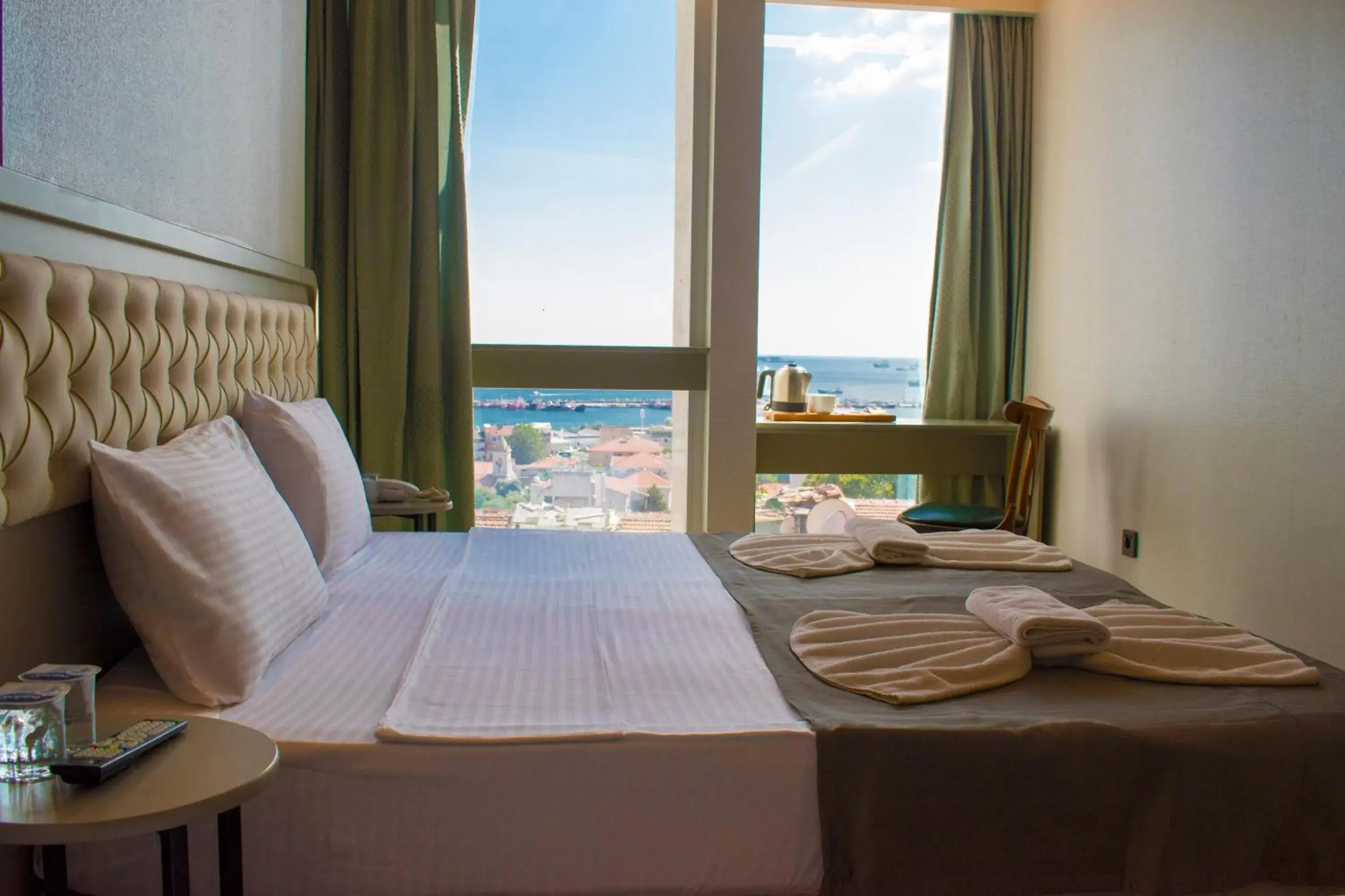 Photo of the whole room in Mayer Hotel Istanbul Photo of the whole room in Mayer Hotel Istanbul