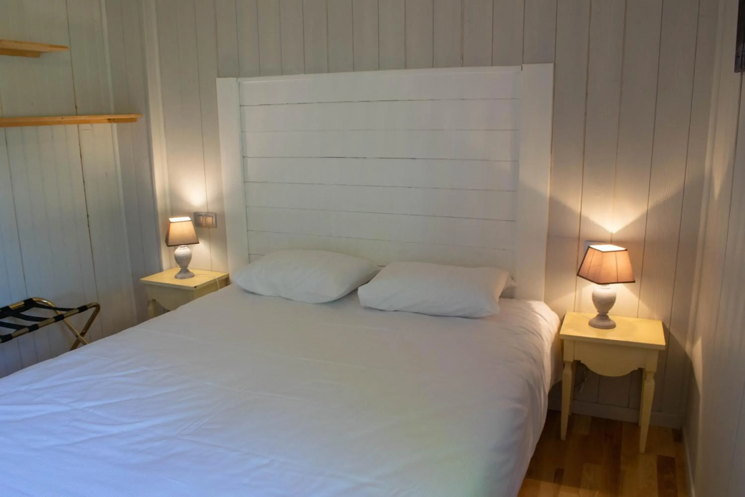 Cottage with Garden View in The Originals City, Hôtel La Cour Carrée, EU Cottage with Garden View in The Originals City, Hôtel La Cour Carrée, EU