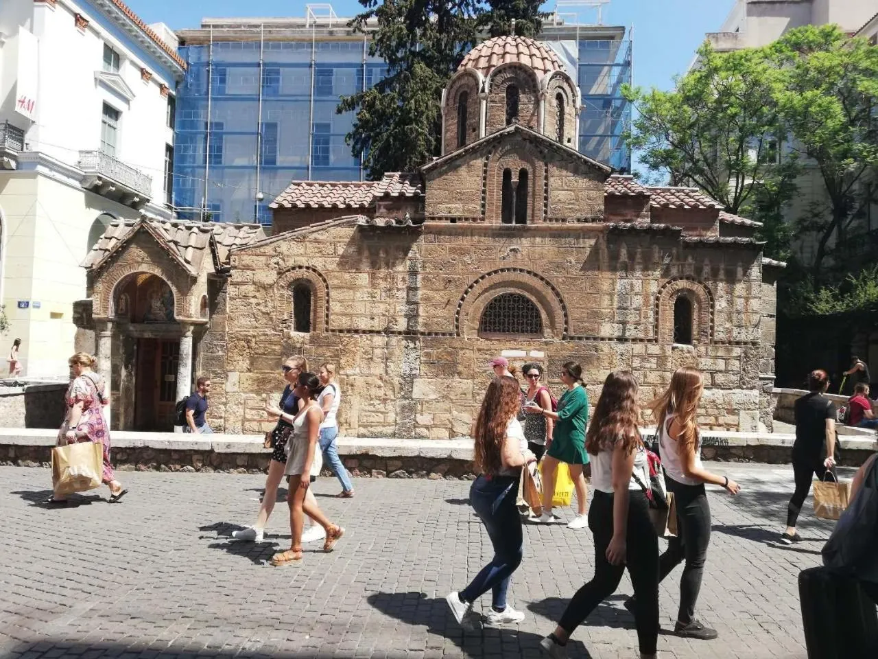 Property building in Day in Athens