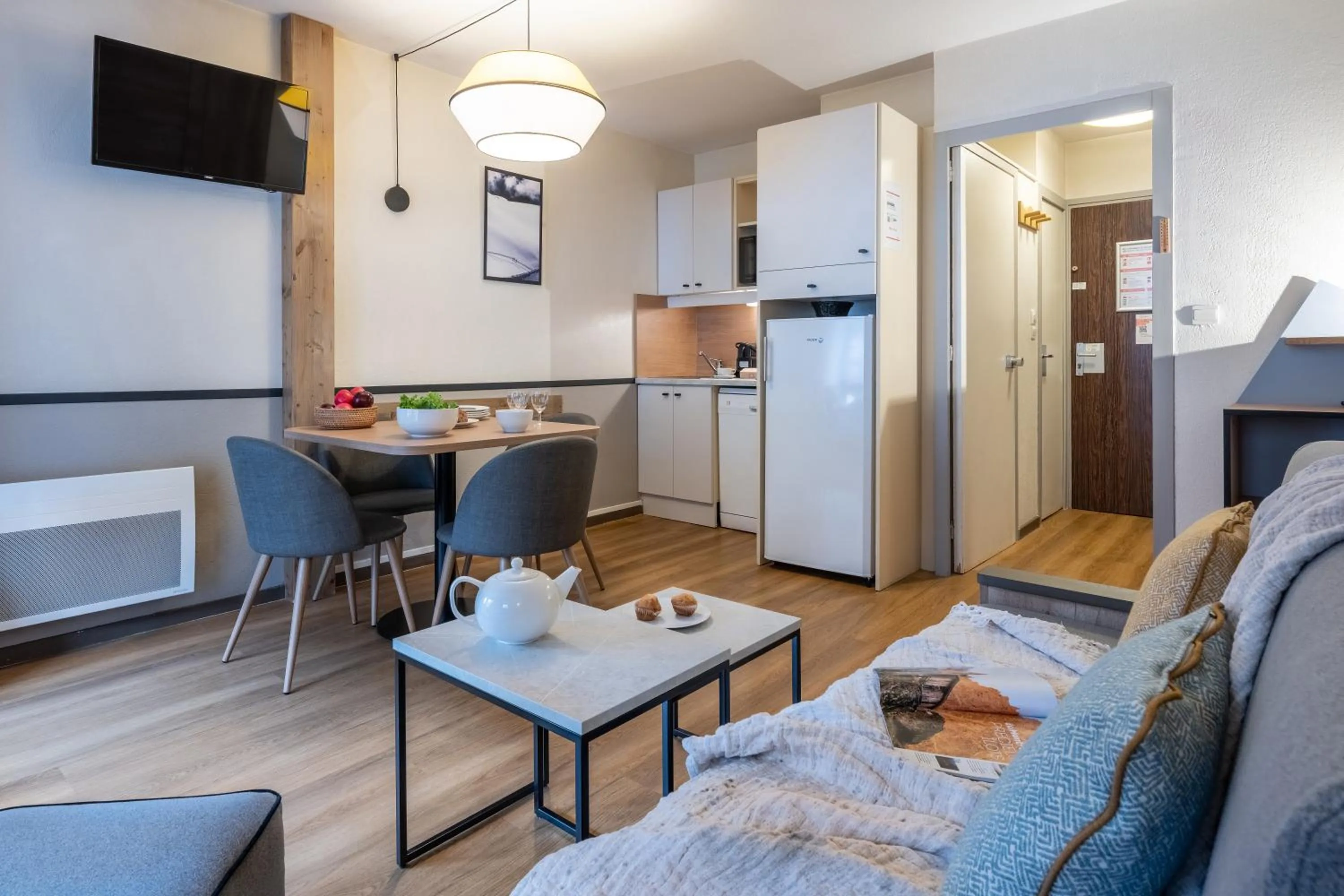 Kitchen or kitchenette in Résidence Pierre & Vacances La Rivière