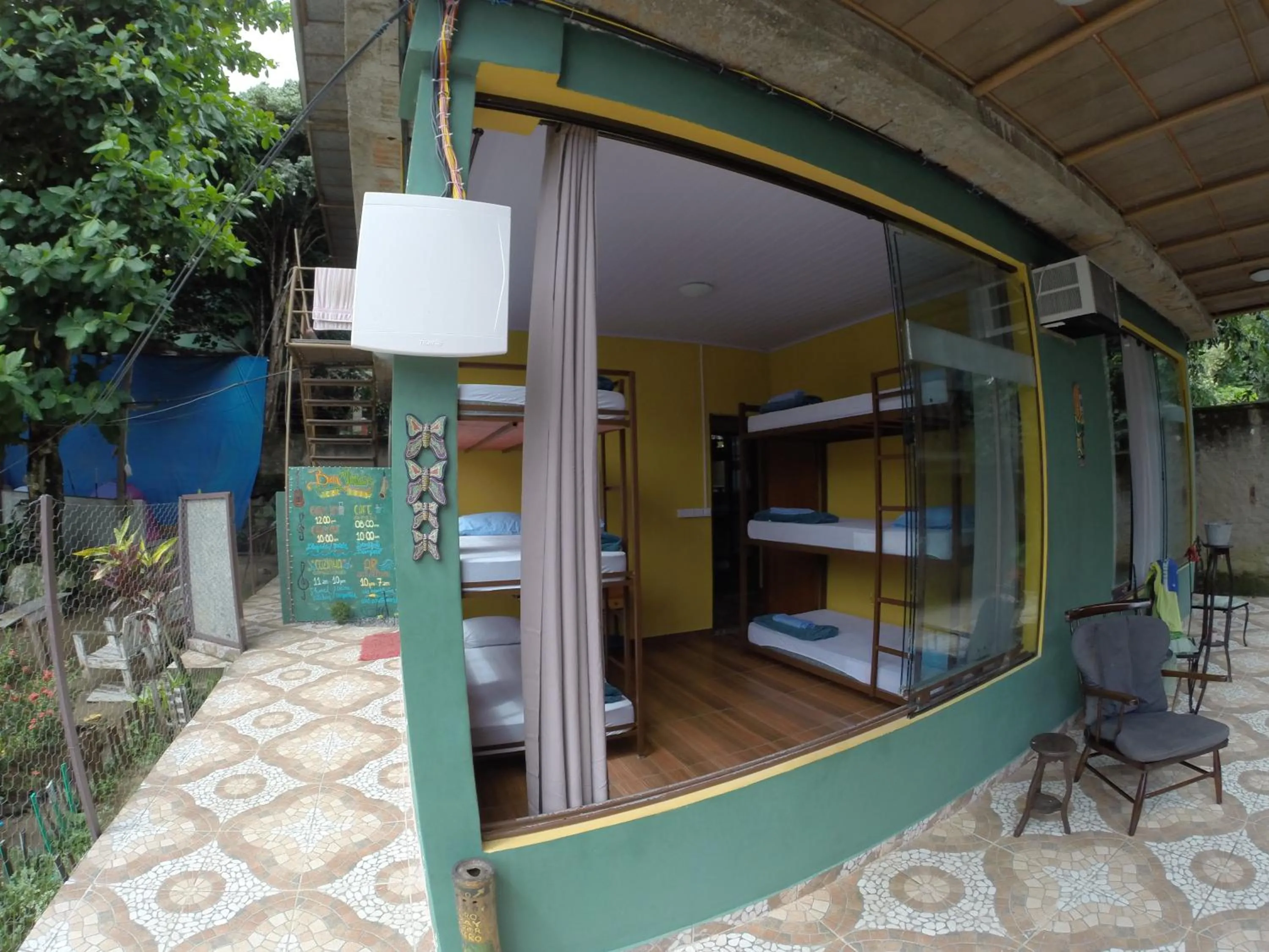 Facade/entrance in Hostel MPB Ilha Grande