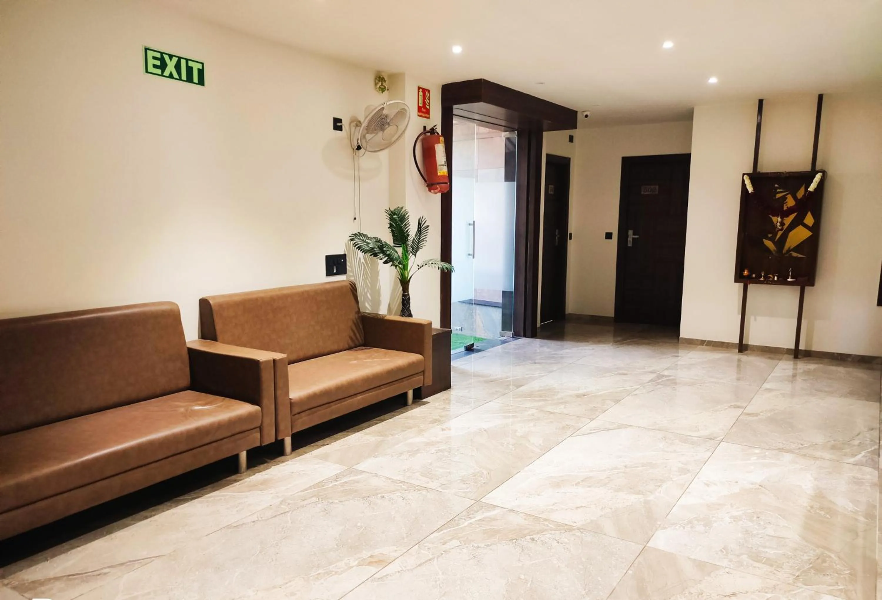 Seating area in Hotel Sparsh Inn - Chandkheda