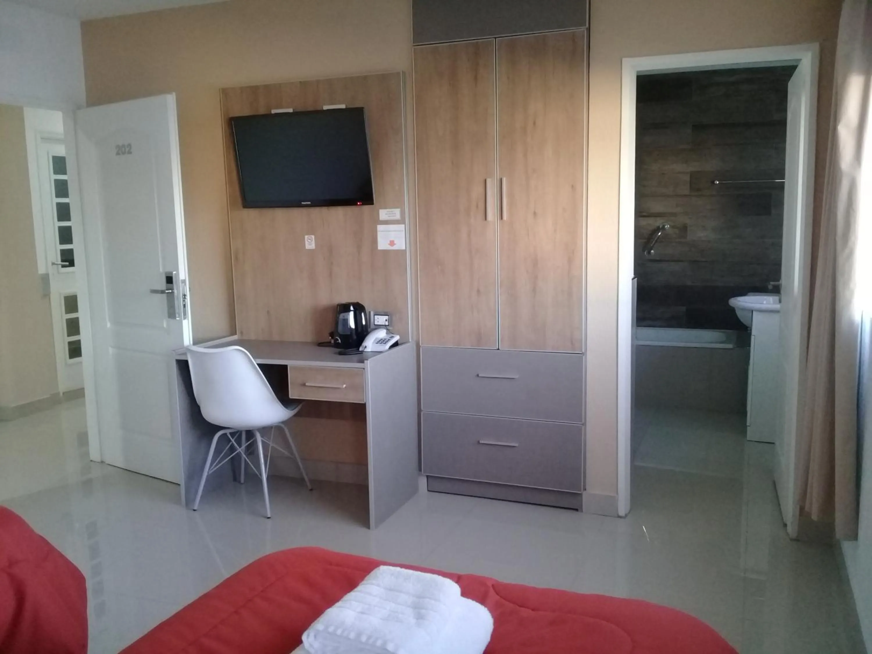 Deluxe Twin Room - single occupancy in Select Inn