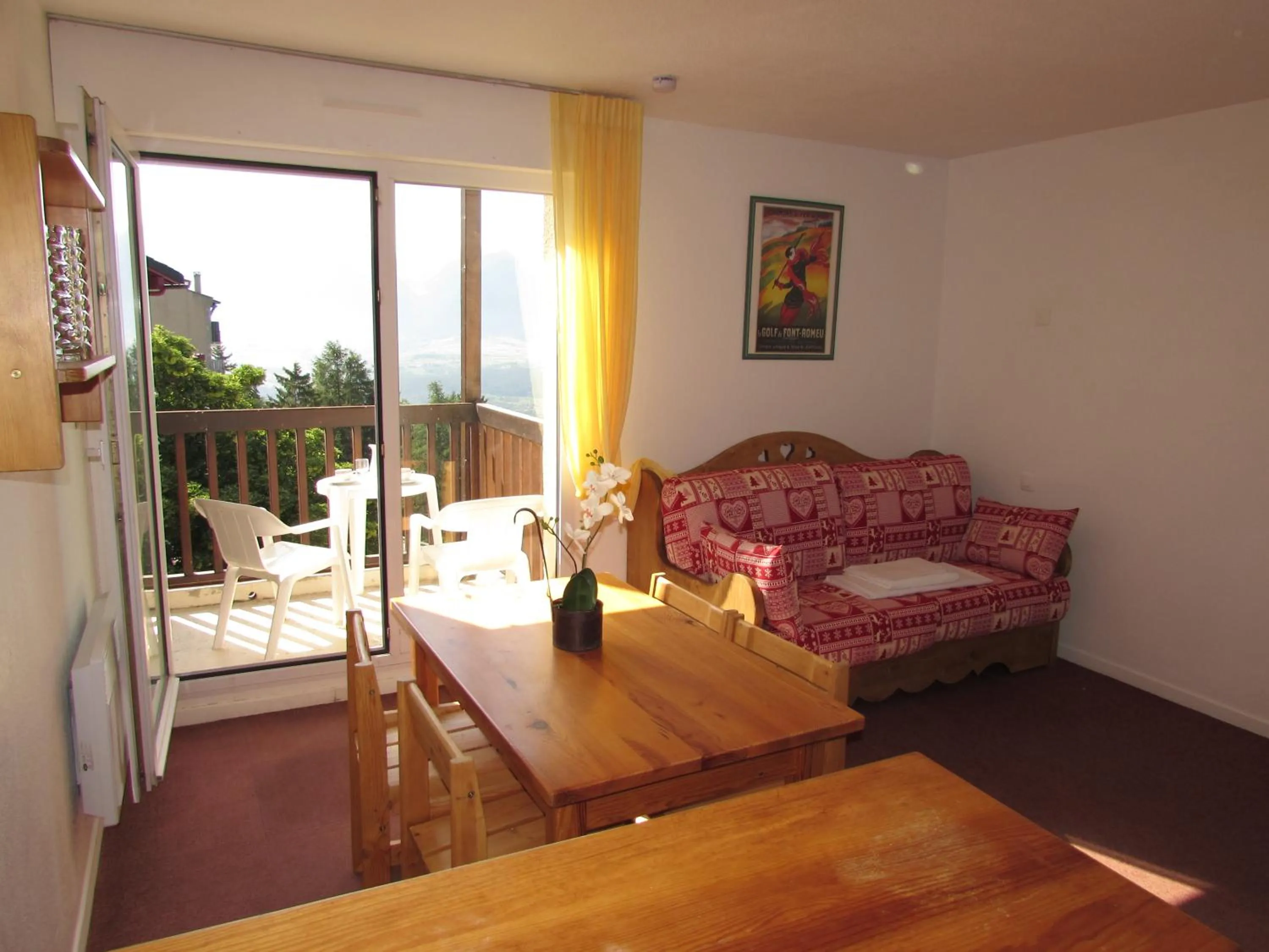 Living room in Les Balcons Du Soleil