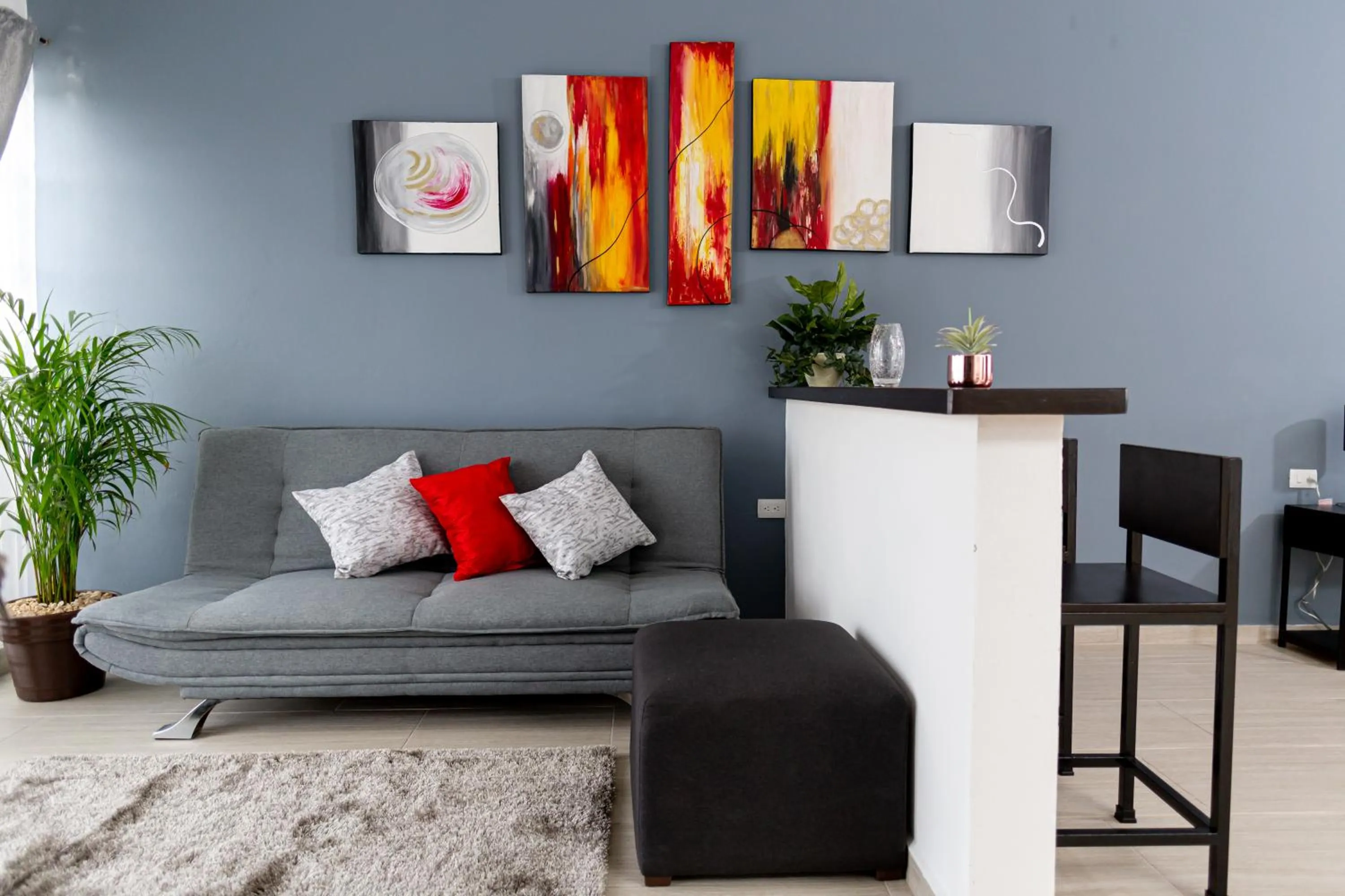 Living room in Santa Fe Studios And Suites