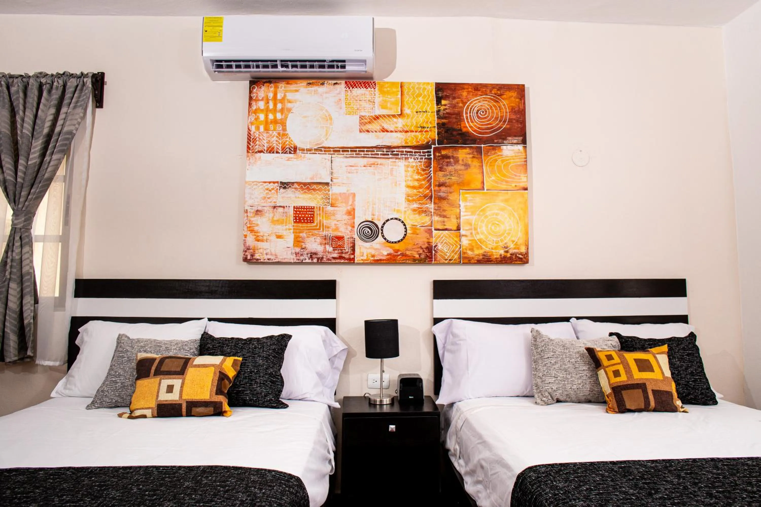 Bed in Santa Fe Studios And Suites