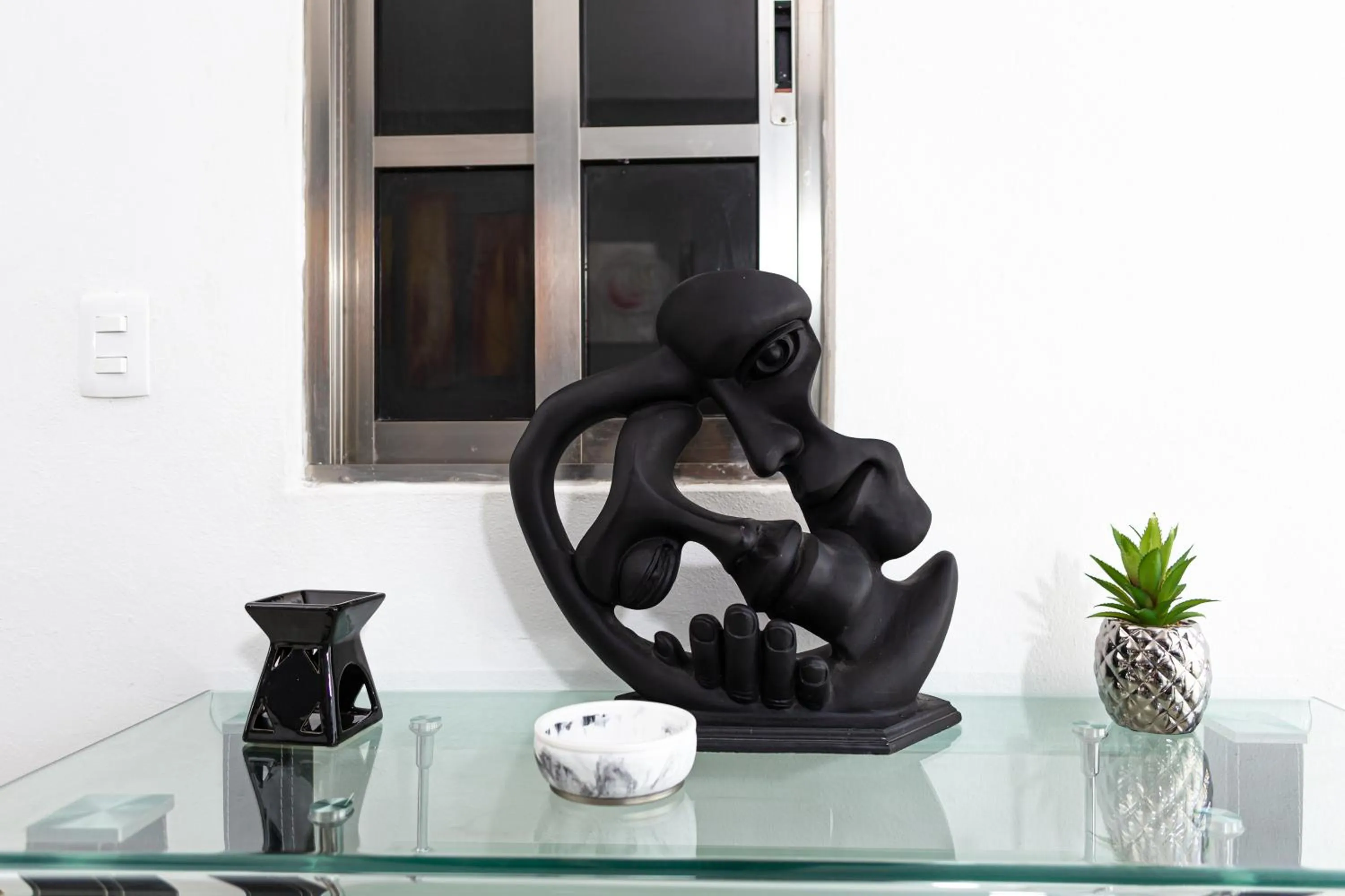 Decorative detail in Santa Fe Studios And Suites