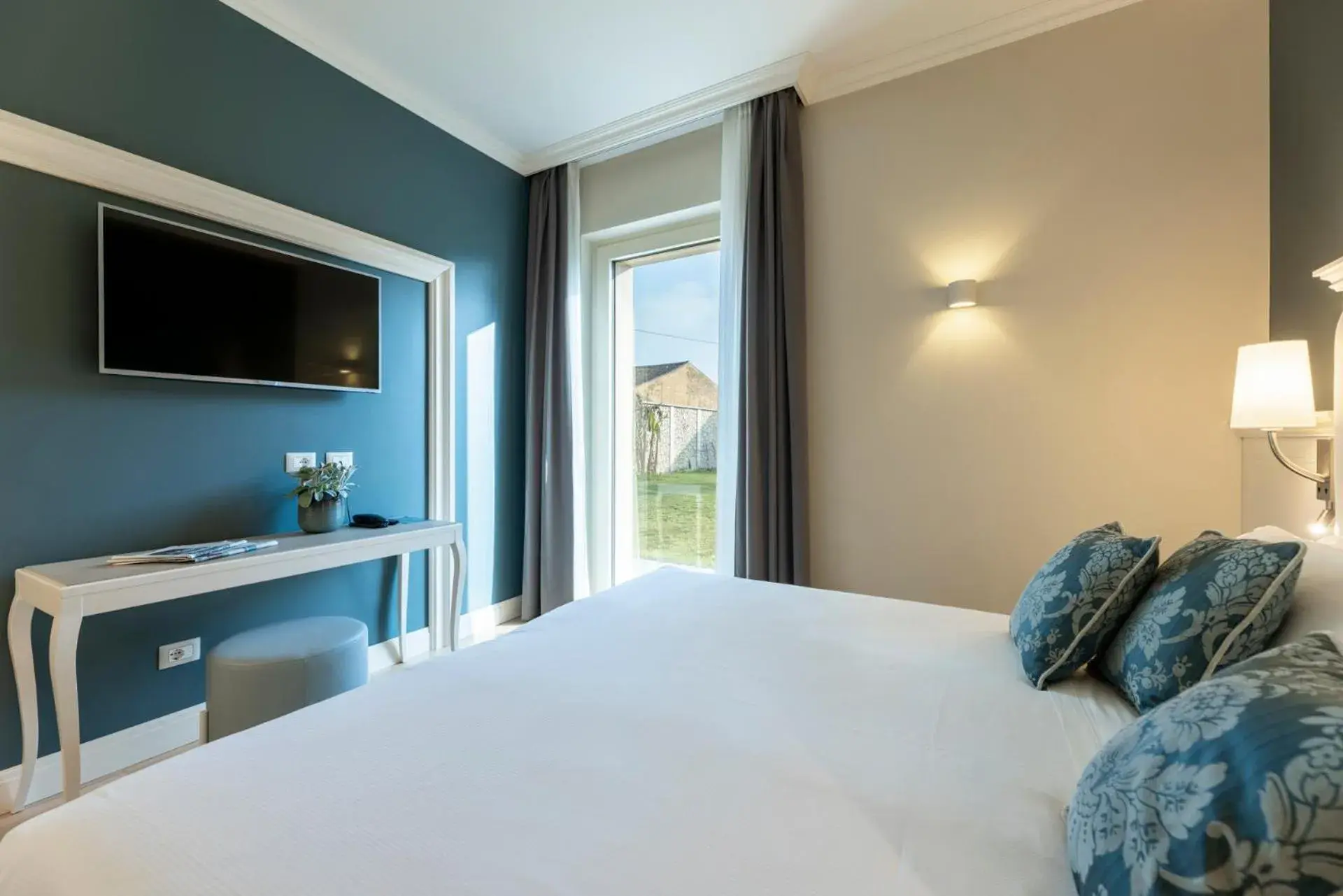 Bedroom, Bed in Hotel La Caporala Bedroom, Bed in Hotel La Caporala