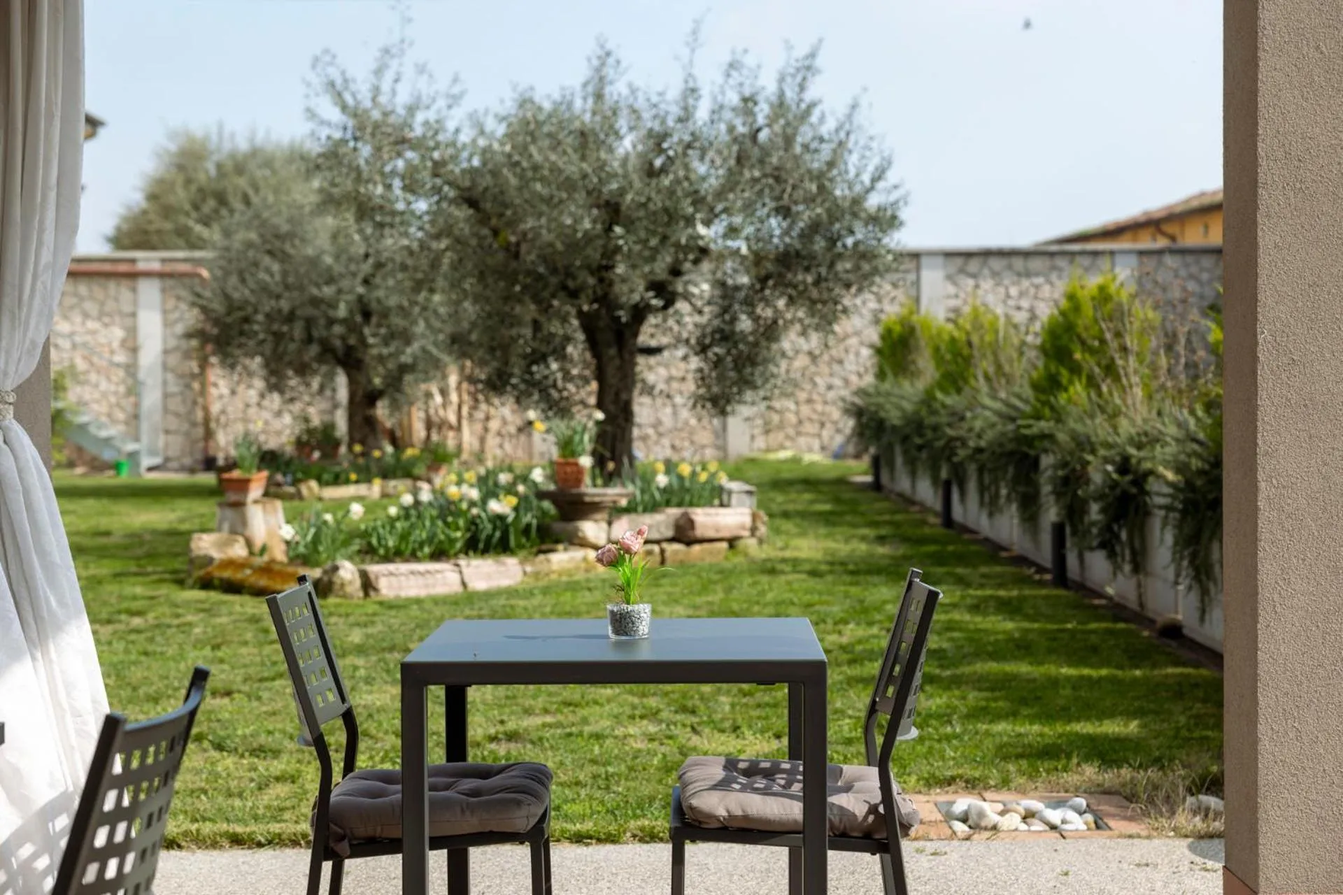 Patio in Hotel La Caporala