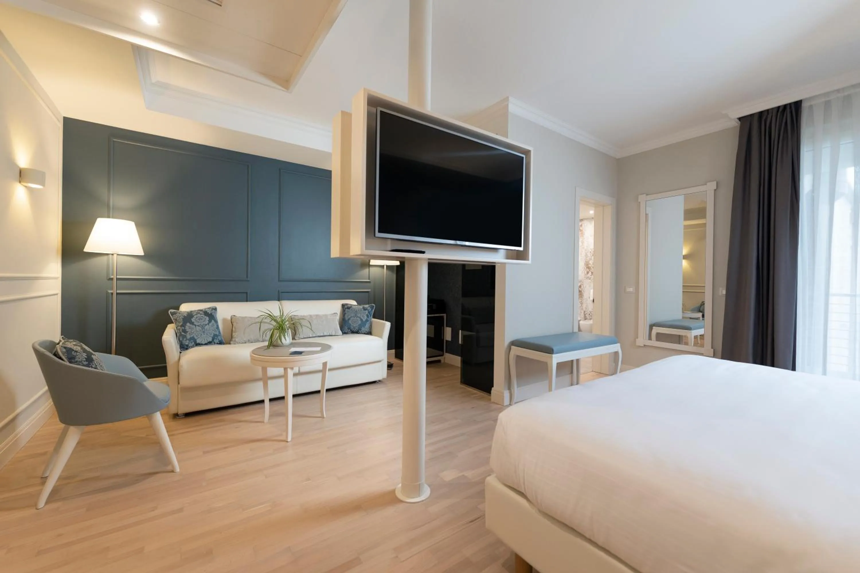 Bed in Hotel La Caporala