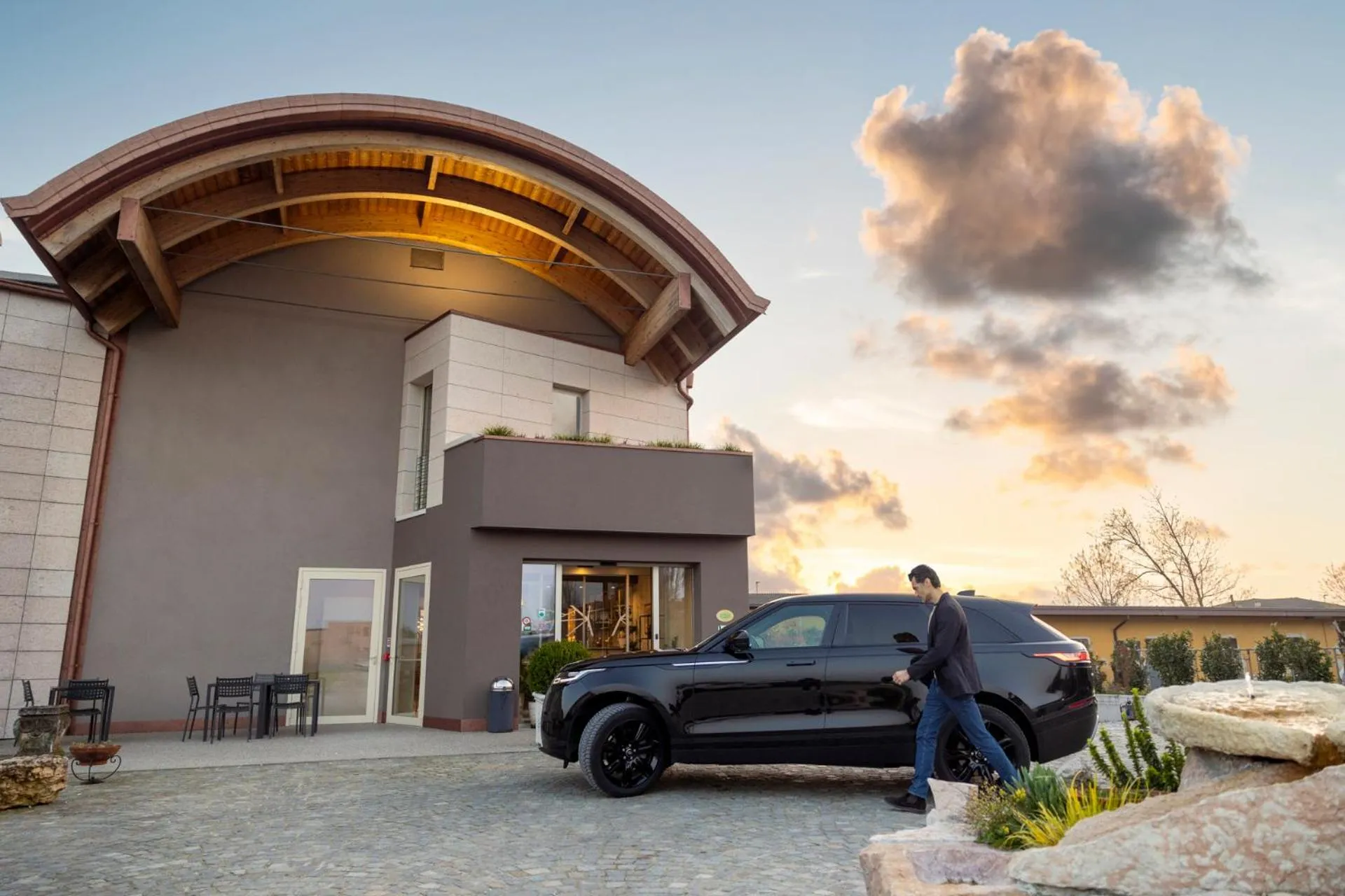 Property building in Hotel La Caporala