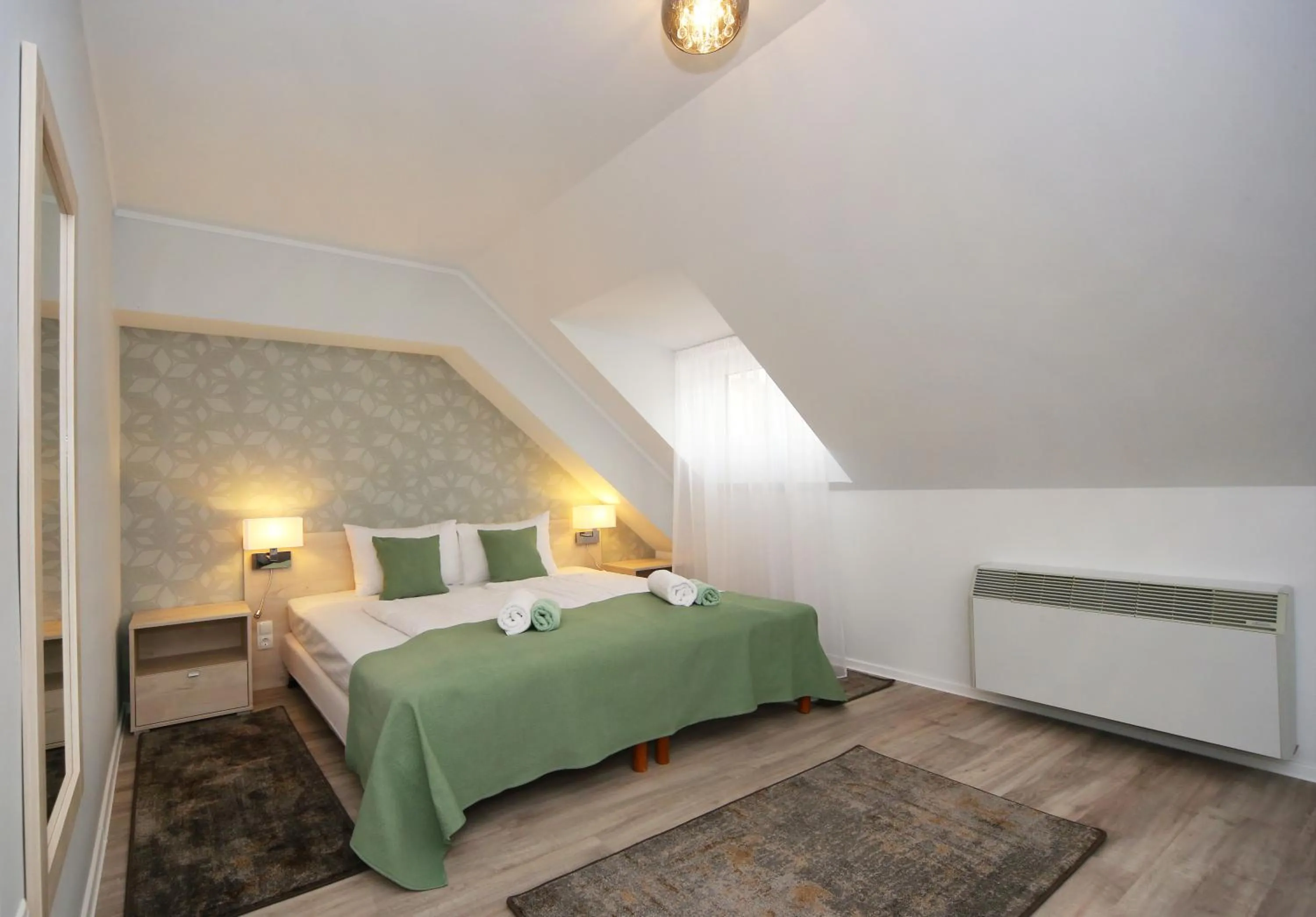 Bed in Várkapu Panzió