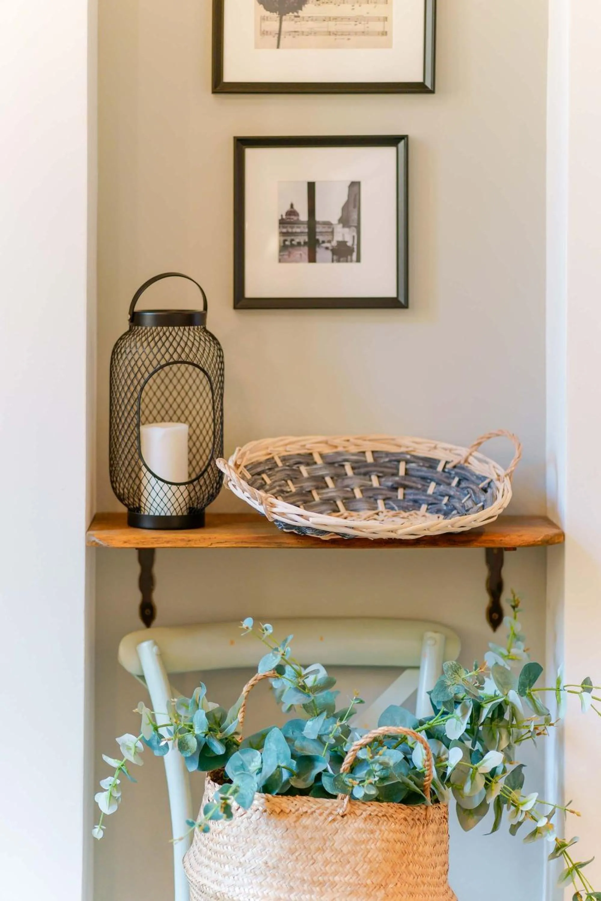 Decorative detail in B&B Il Viaggio Bologna