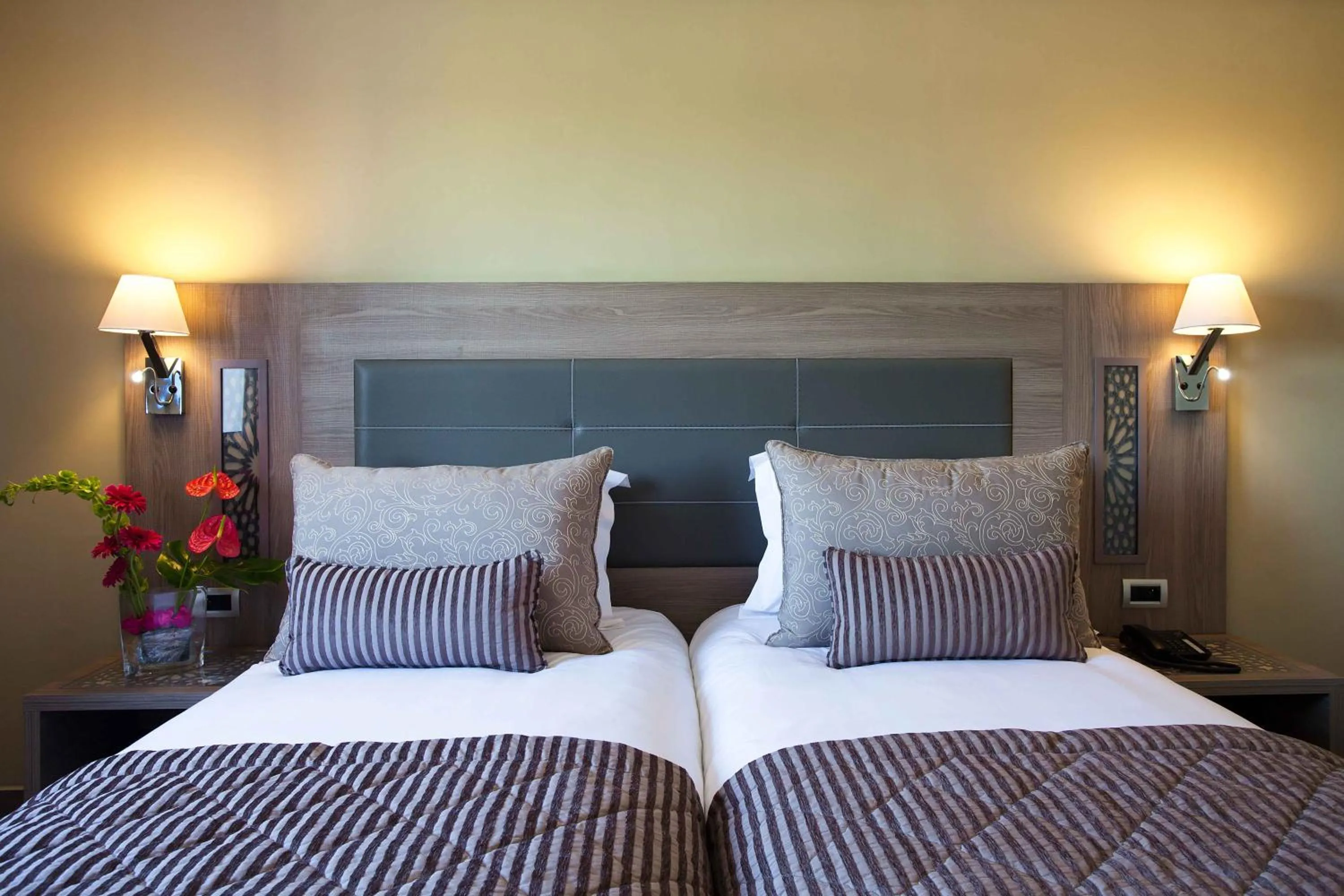 Bed in Sky Casa Airport