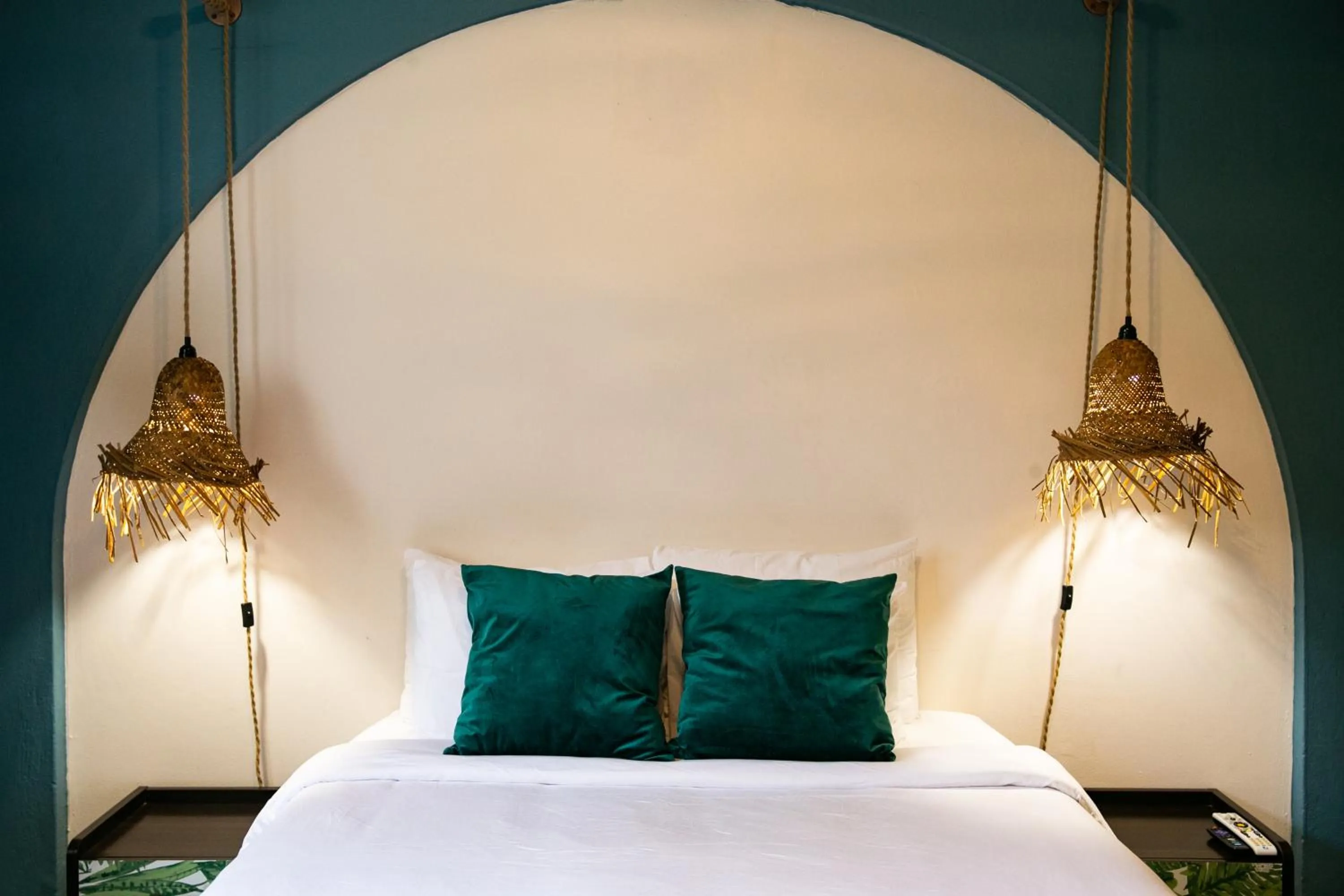 Bedroom, Bed in Numero Uno Beach Apartments