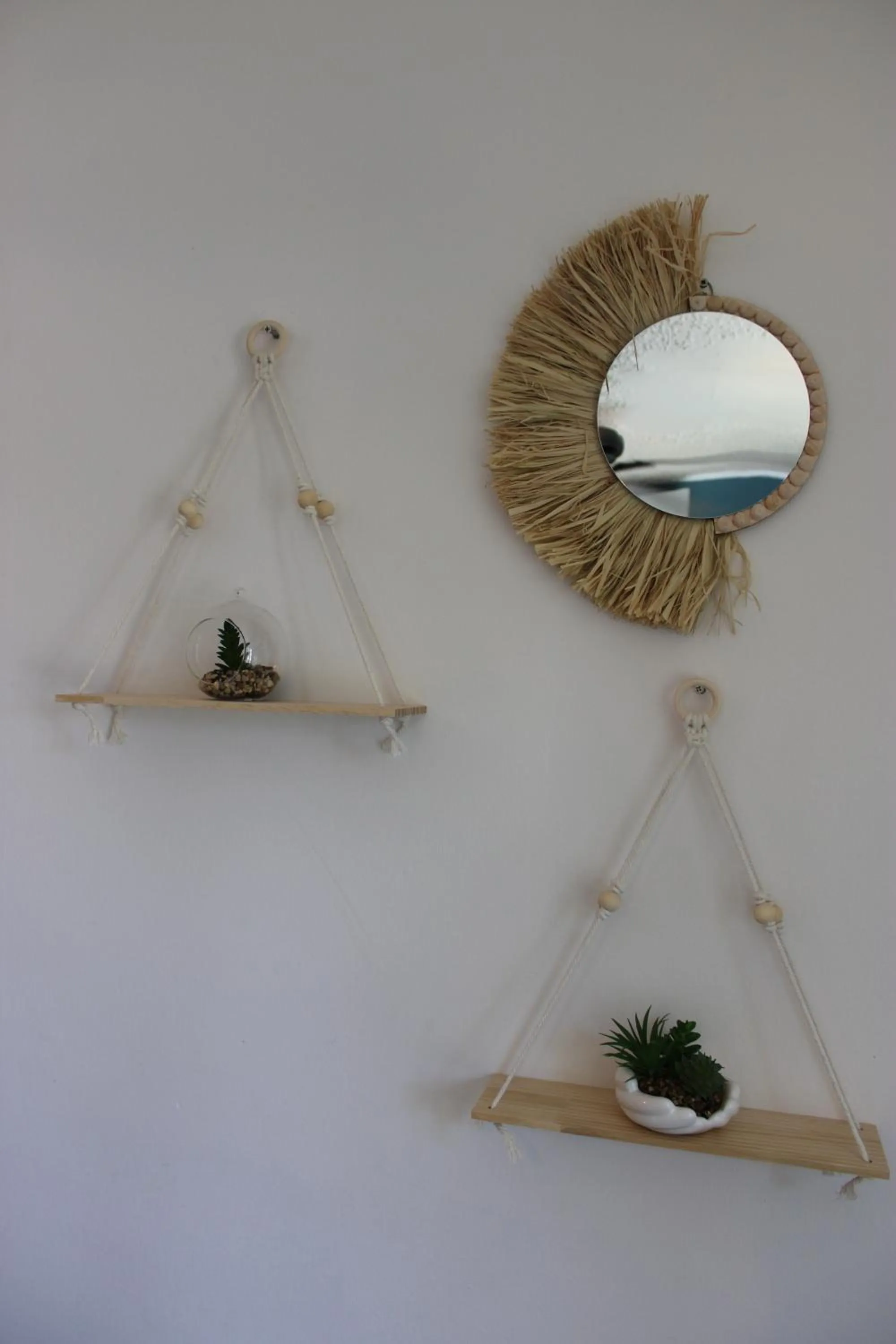 Decorative detail in Numero Uno Beach Apartments