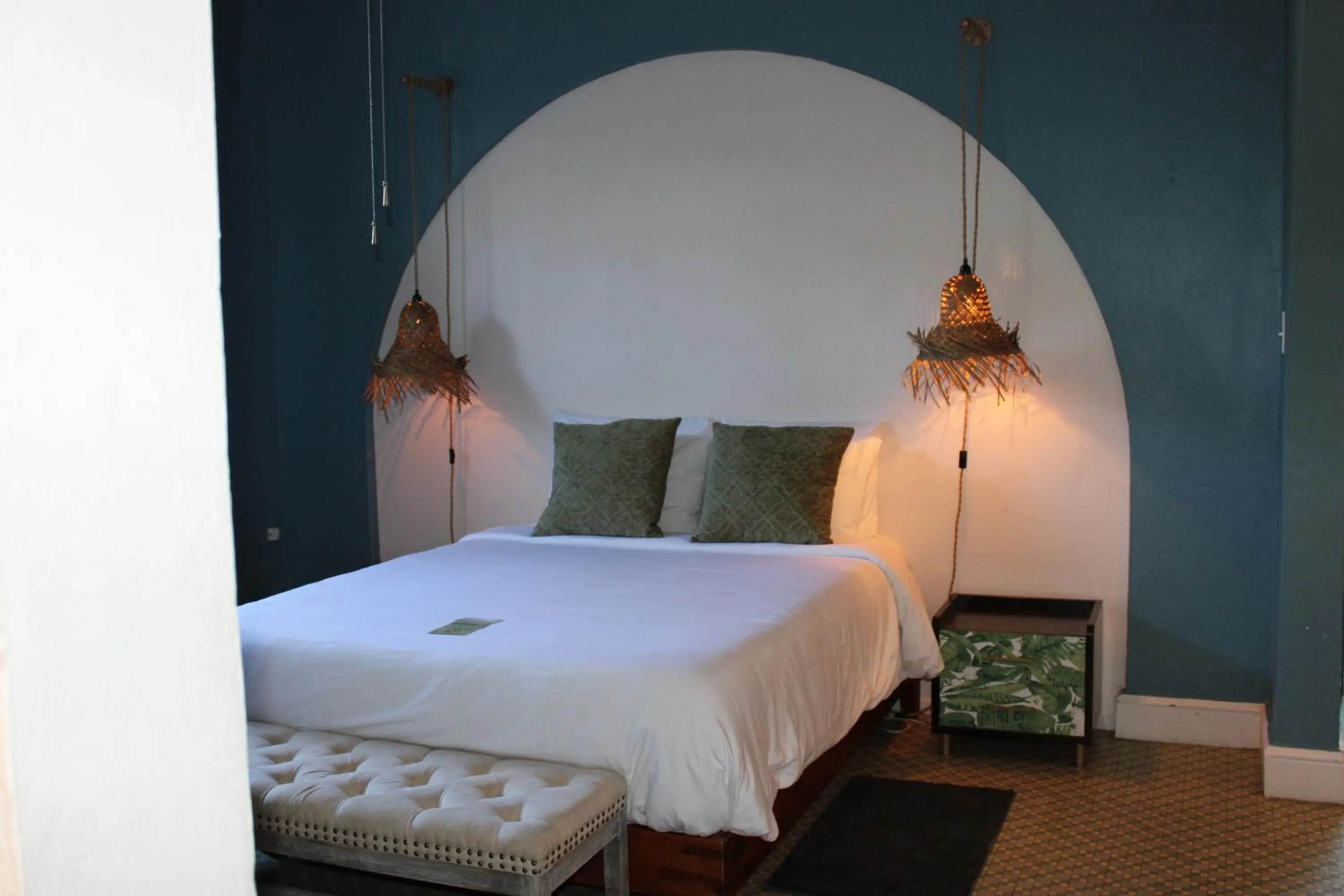 Bedroom, Bed in Numero Uno Beach Apartments