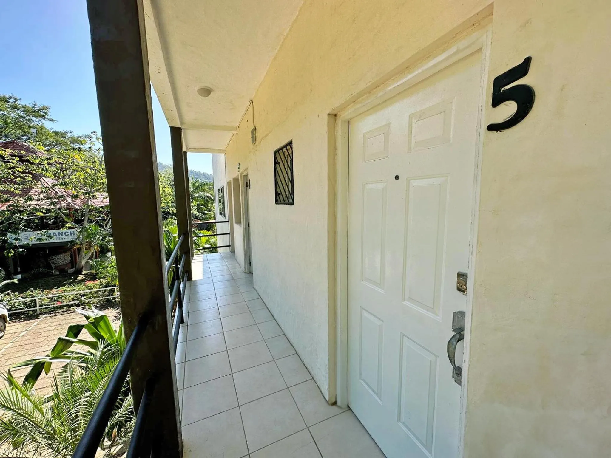Facade/entrance in Surf Ranch Hotel & Resort