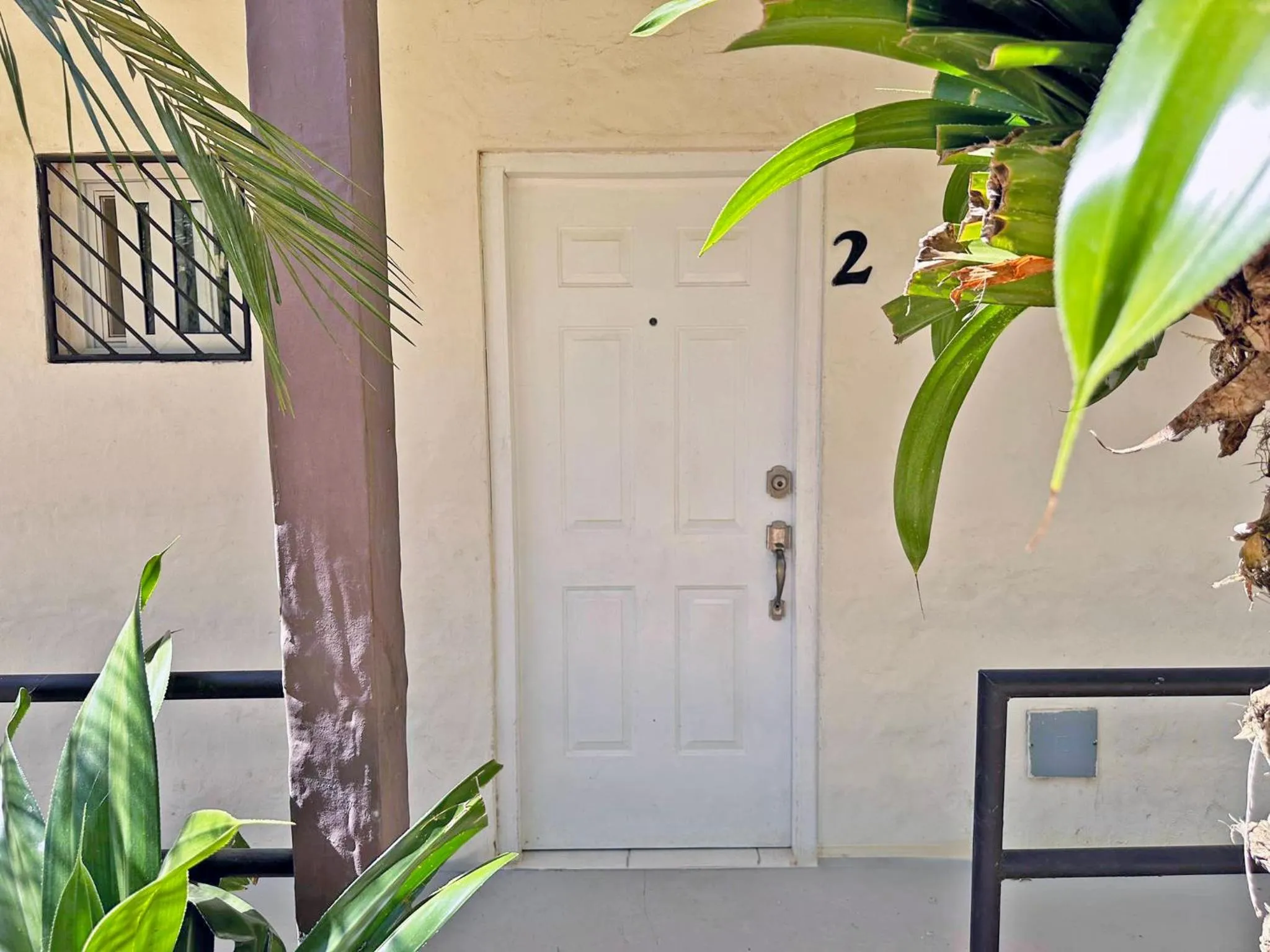 Facade/entrance in Surf Ranch Hotel & Resort