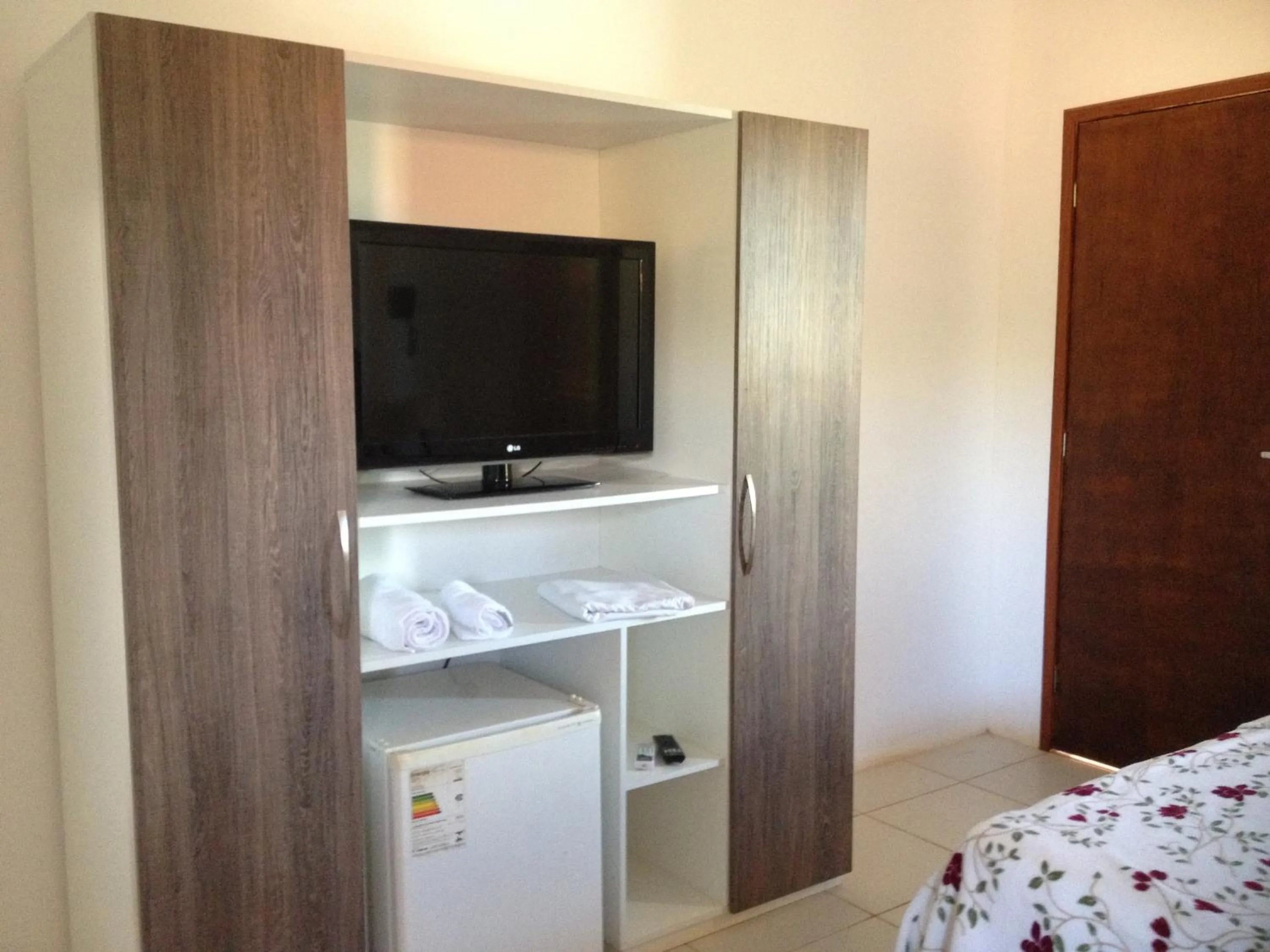 TV and multimedia, Bed in Pousada Porto das Dunas