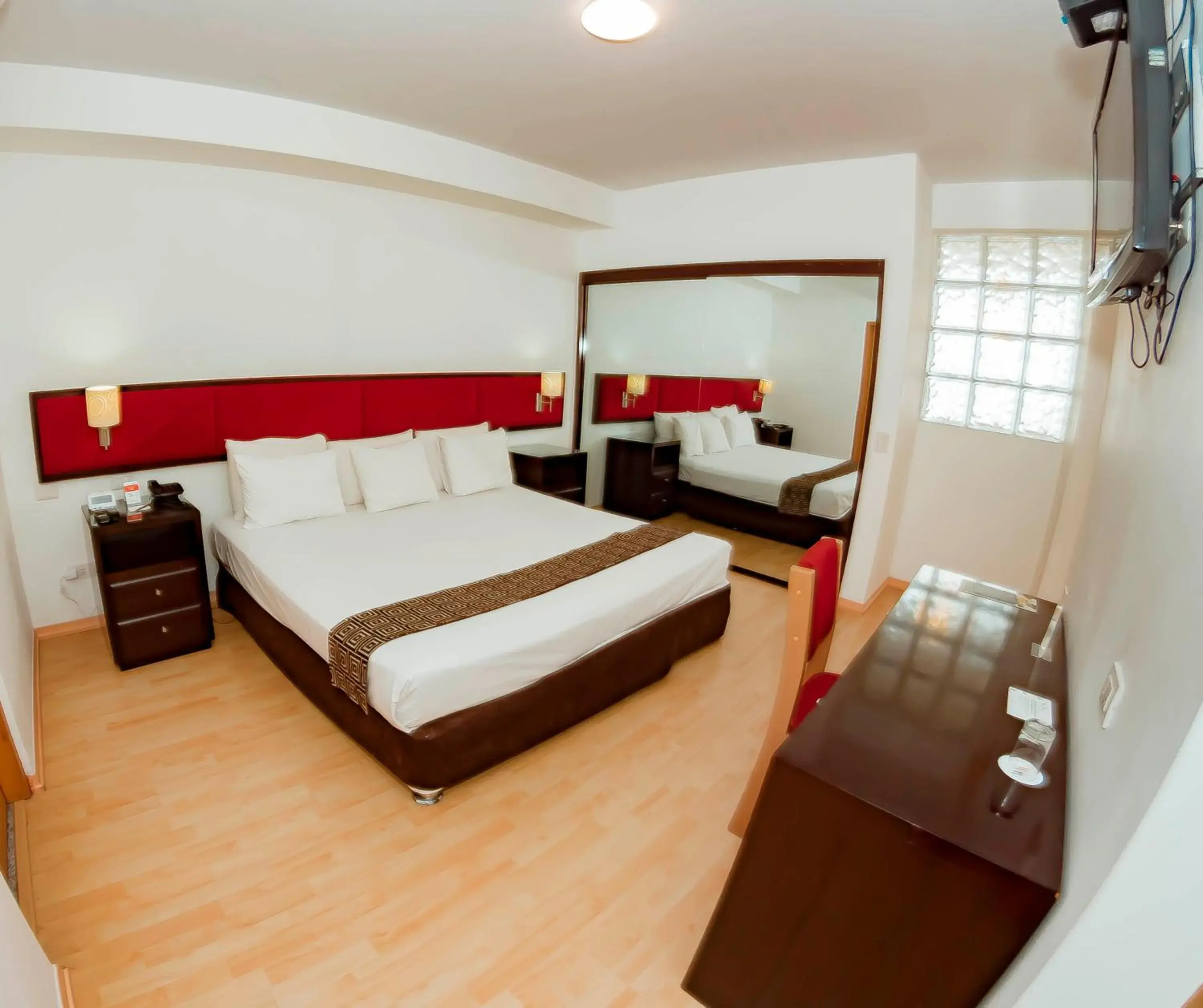 Standard Queen Room in WinMeier Hotel y Casino Standard Queen Room in WinMeier Hotel y Casino