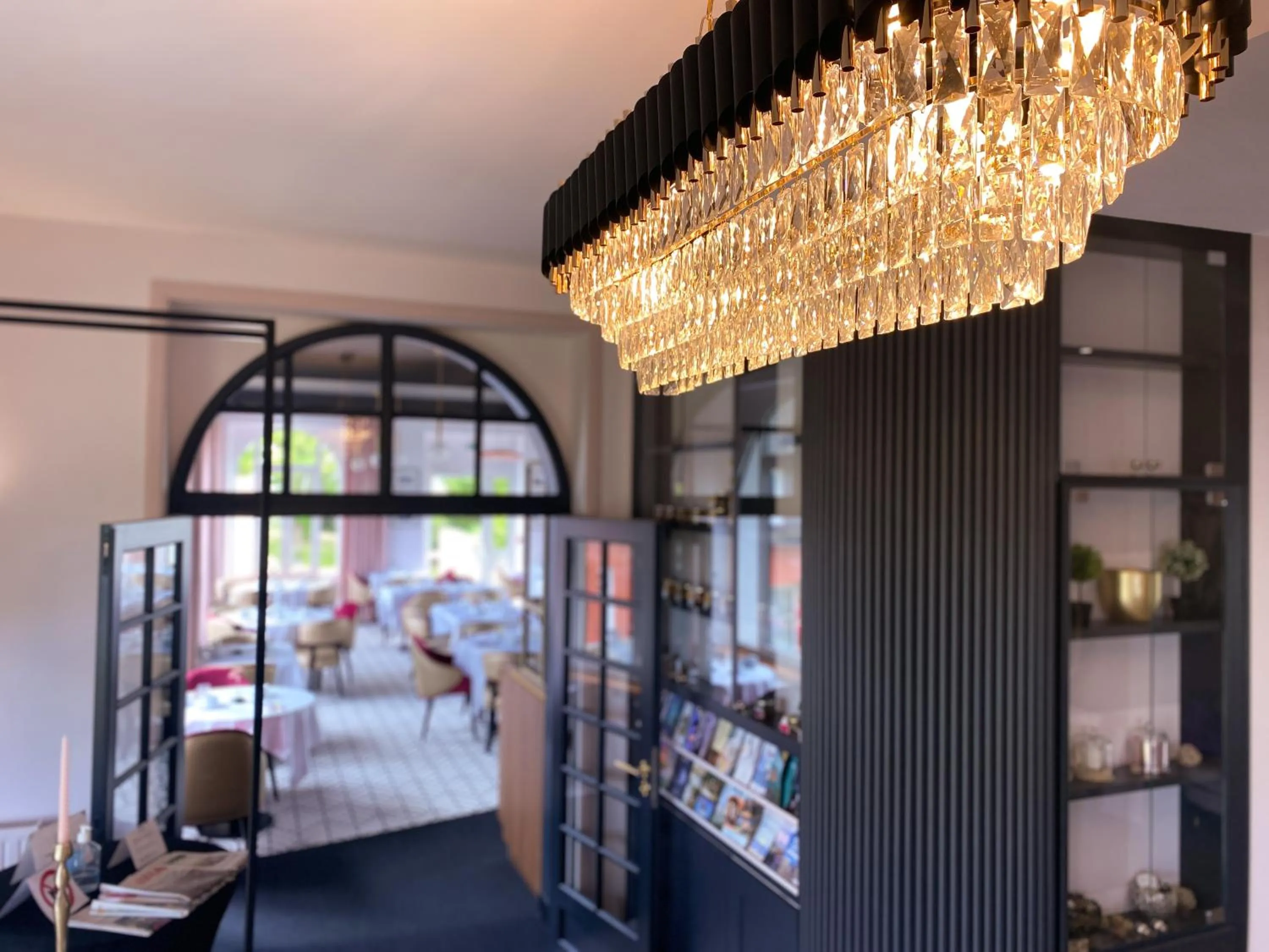 Lobby or reception, Bed in Park Hotel Bellevue