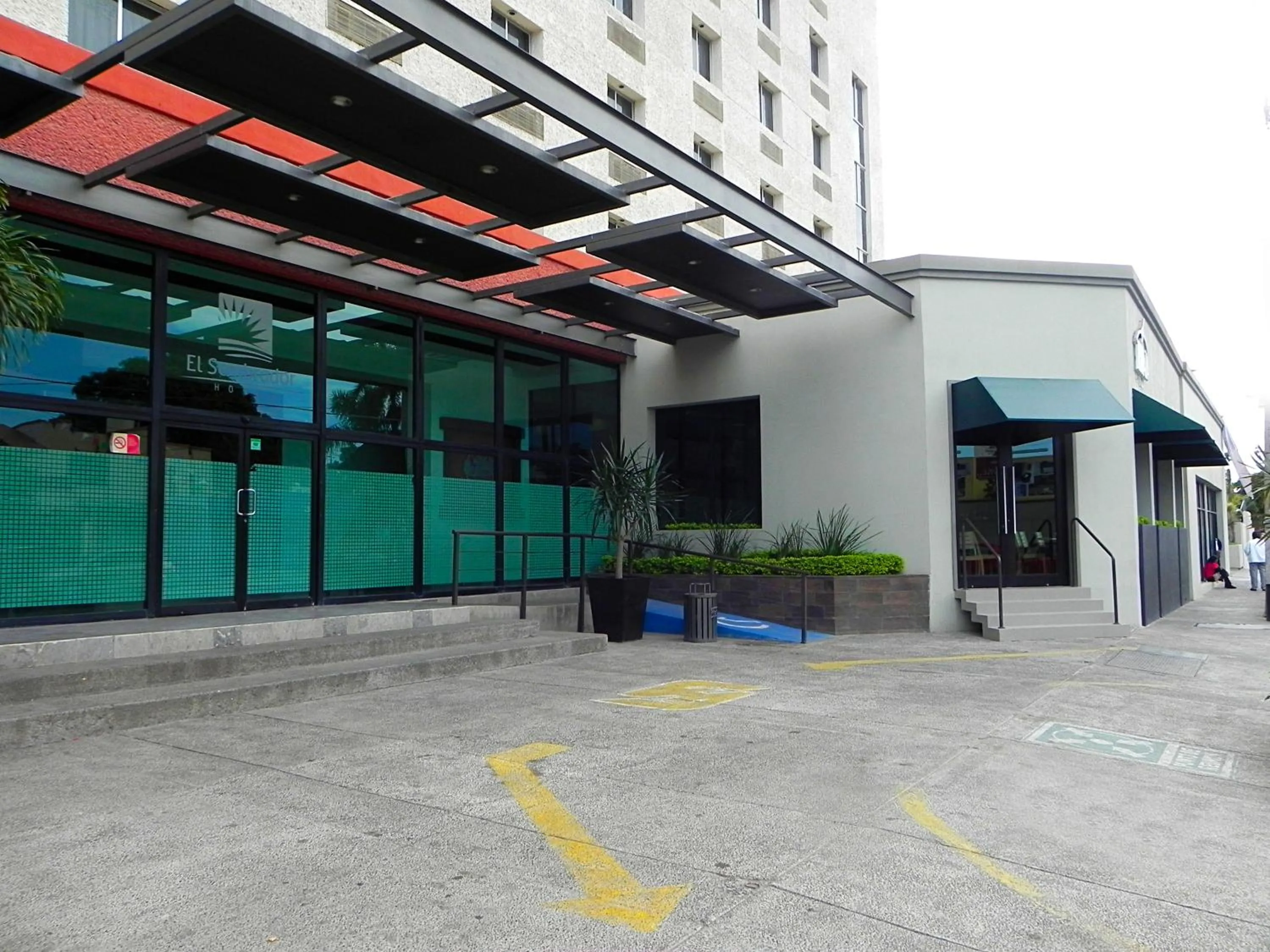 Facade/entrance in Hotel El Sembrador