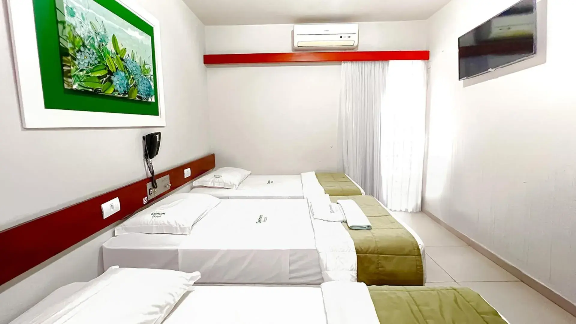 Bed in Hotel Damen Bed in Hotel Damen