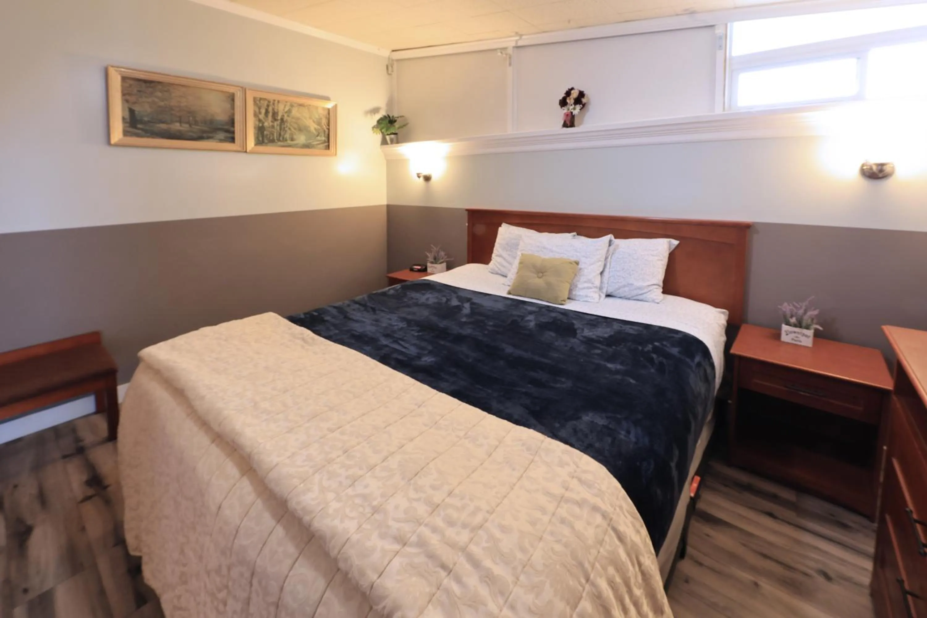 Bed in Beachwood Condos & Resort