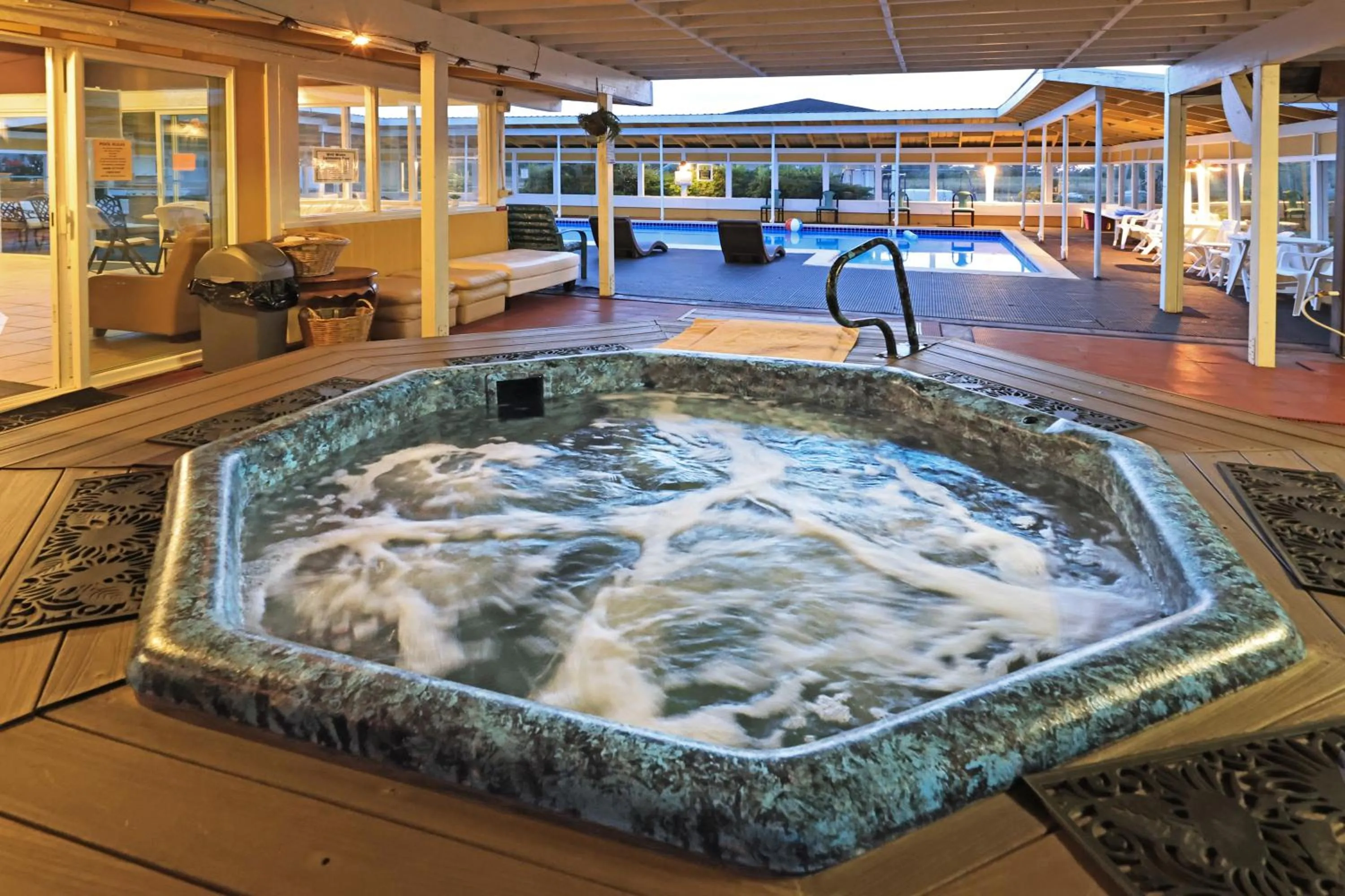 Hot Tub in Beachwood Condos & Resort