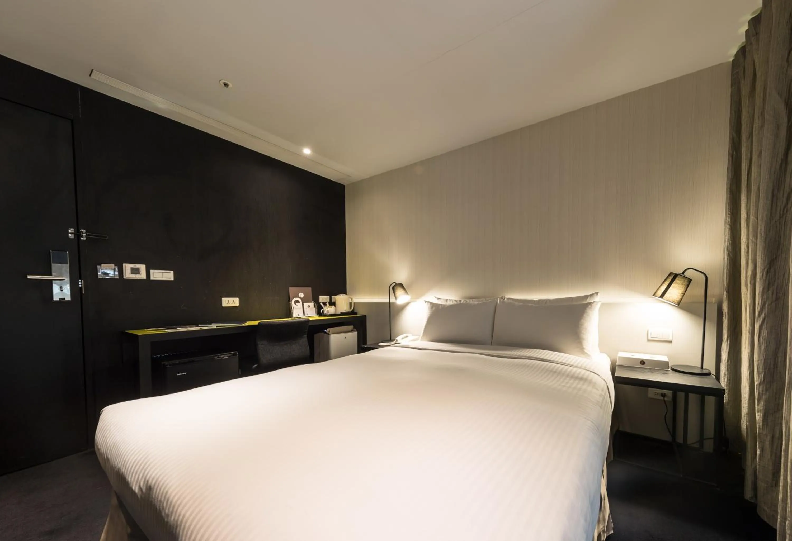 Bed in Vendome East Inn